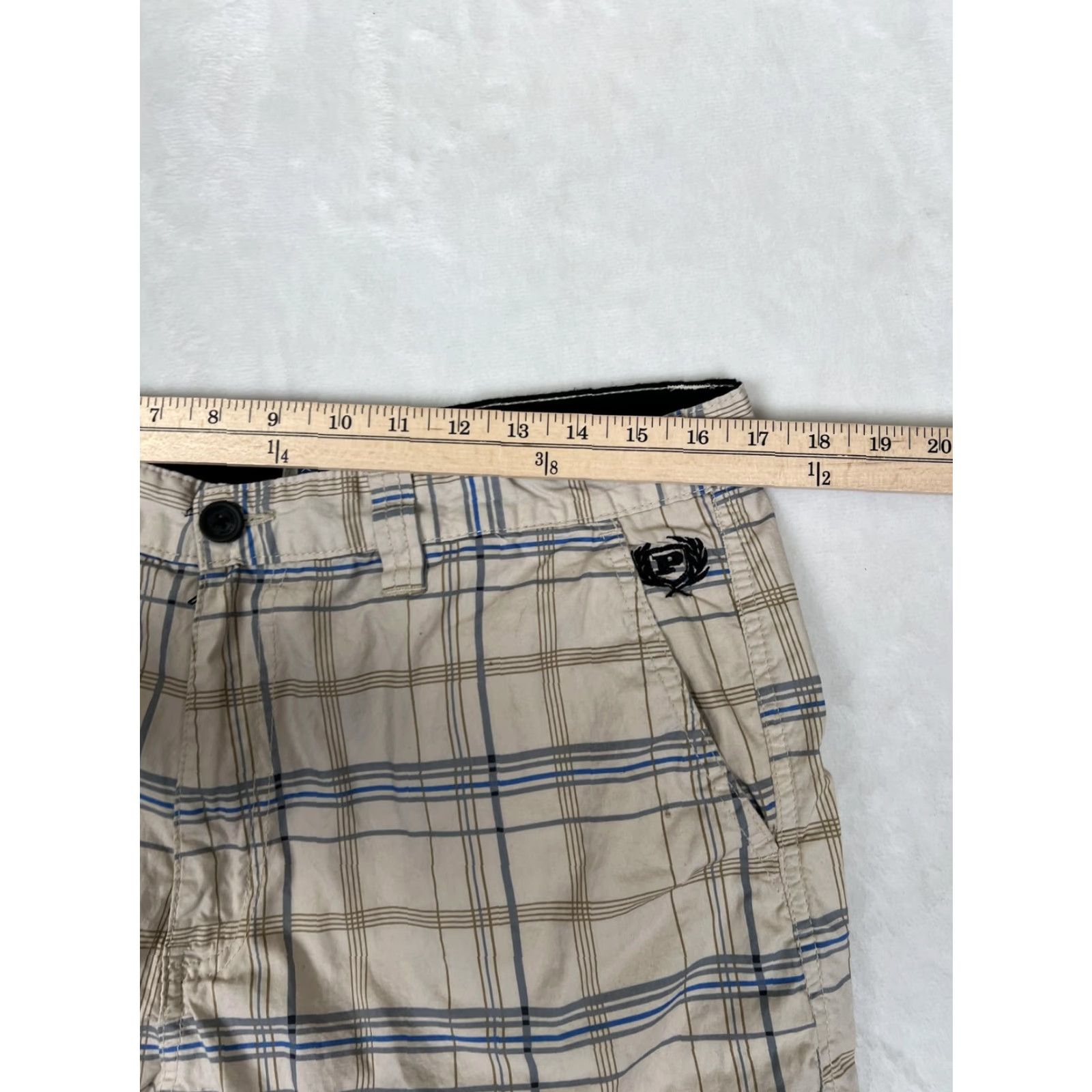 Phat Farm VINTAGE Phat Farm Cargo Shorts Mens 32 Beige Plaid Utility Y2K Hip Hop Mens Size US 32 / EU 48 - 4 Thumbnail