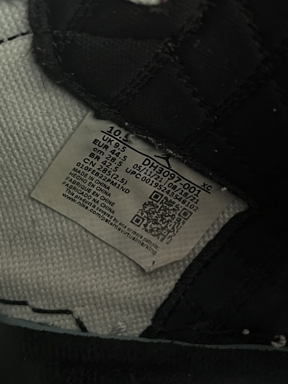 Jordan Brand × Nike Air Jordan 1 High OG 'Hand Crafted' Size US 10.5 / EU 43-44 - 8 Thumbnail