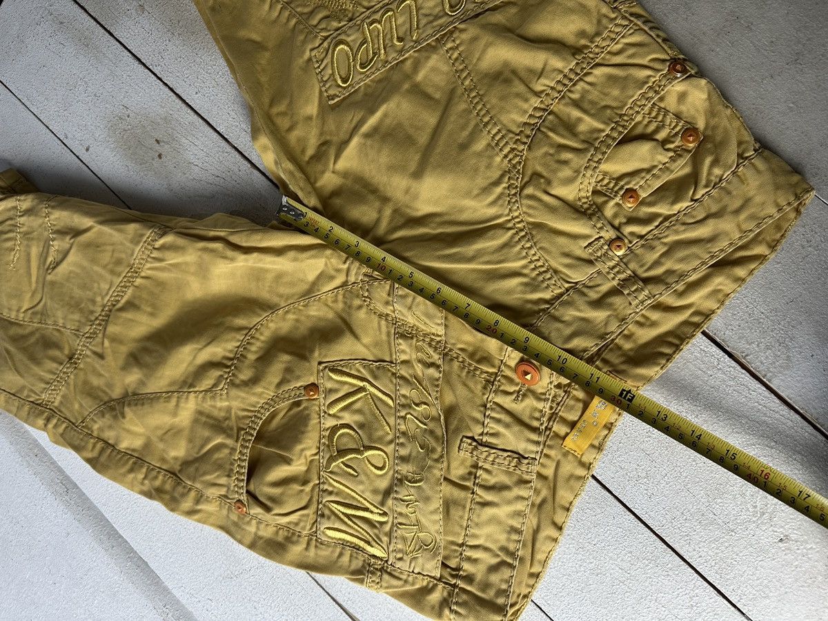 Other 🚨RARE COSMO LUPO BIG LOGO CARGO SHORTS Y2K VINTAGE Size US 34 / EU 50 - 19 Thumbnail
