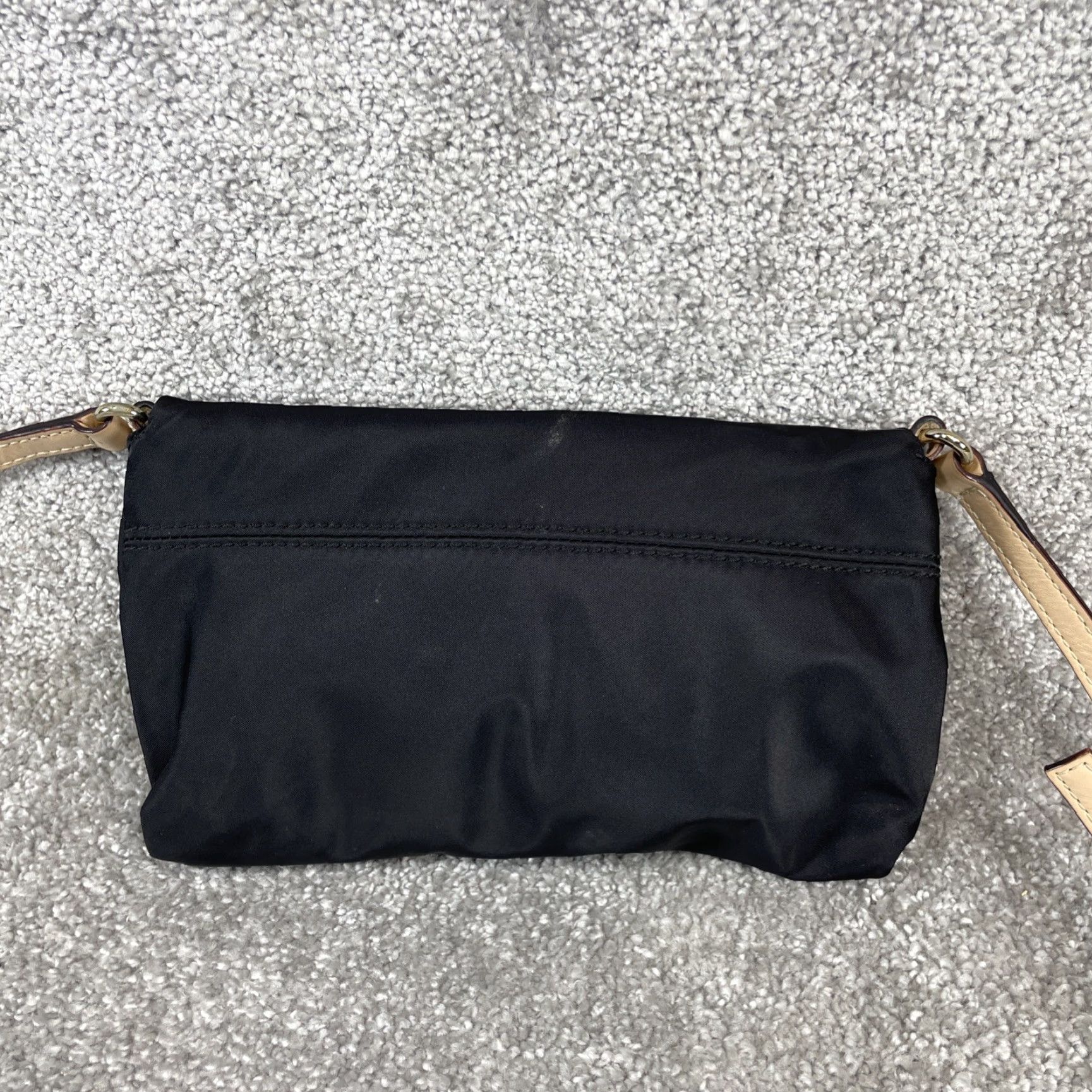 Vintage Kate Spade New York Crossbody Bag Women Small Black Nylon Zipper 2010s Kennedy Park Aleah Size S / US 4 / IT 40 - 4 Thumbnail