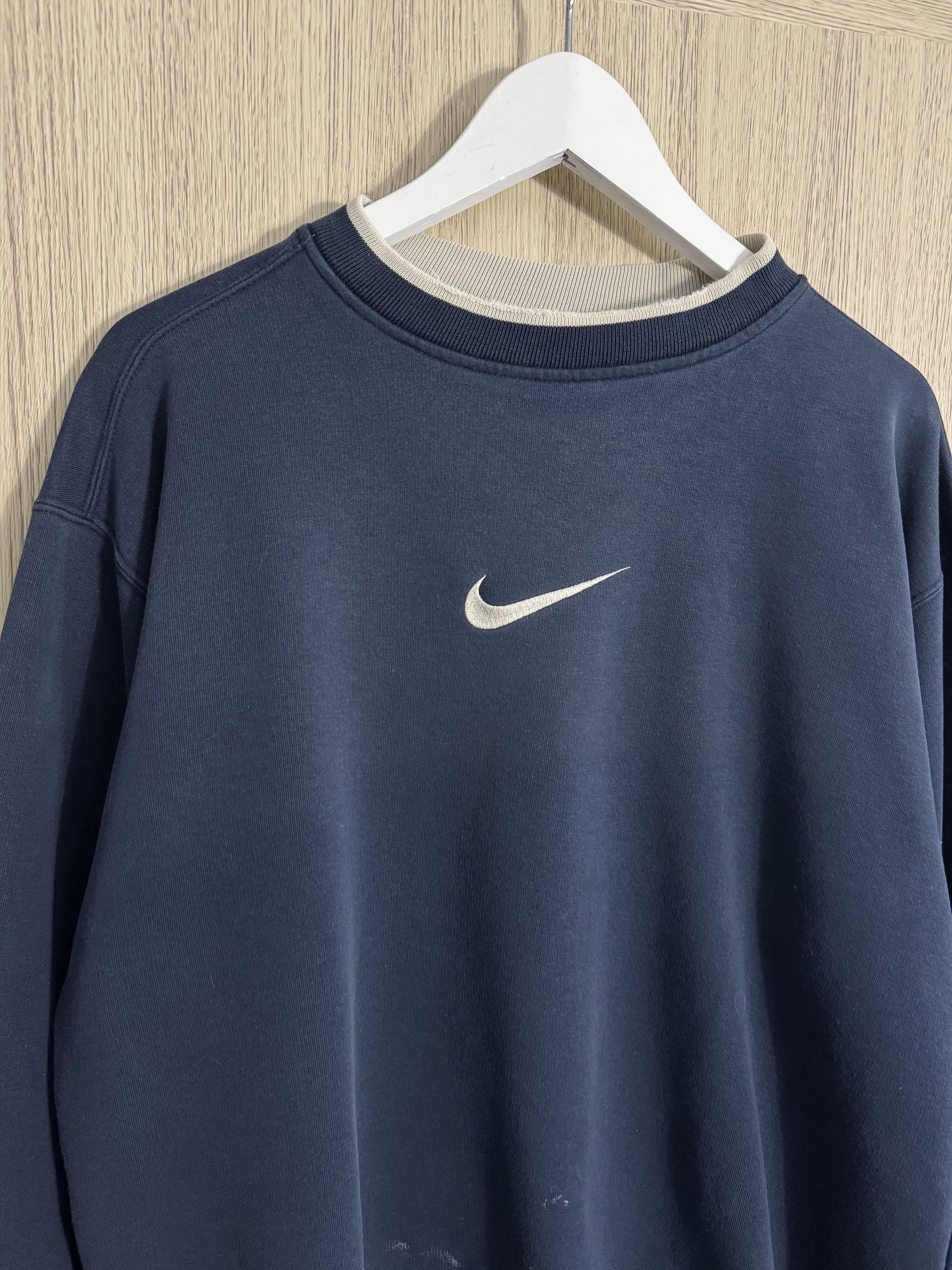 Nike Vintage Nike Sweatshirt Boxed Fit Swoosh Logo Rare 90s Sport Size US L / EU 52-54 / 3 - 4 Thumbnail