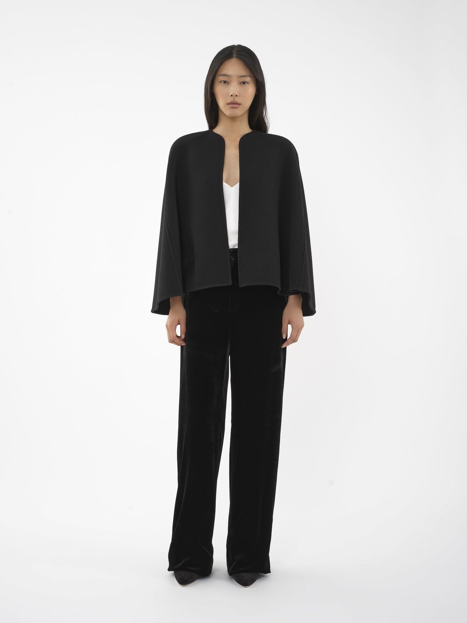 Chloe o1loc1c0325 CHC24 Coat in Black Size M / US 6-8 / IT 42-44 - 2 Thumbnail