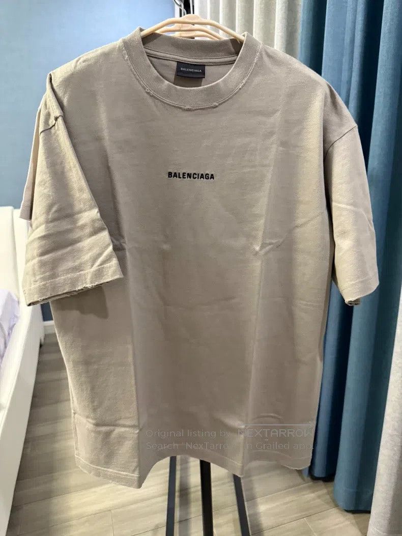 Balenciaga Balenciaga Logo Print Round Neck Short Sleeve T-Shirt Size US S / EU 44-46 / 1 - 4 Thumbnail