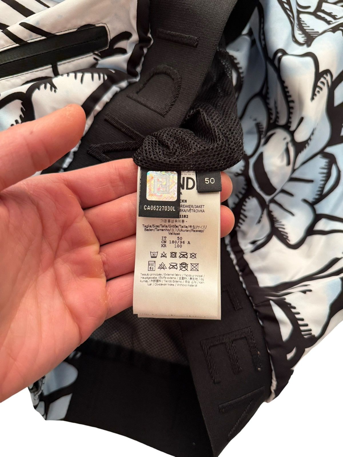 Fendi x Joshua Vides Sketch Flowers Windbreaker Size US M / EU 48-50 / 2 - 10 Thumbnail