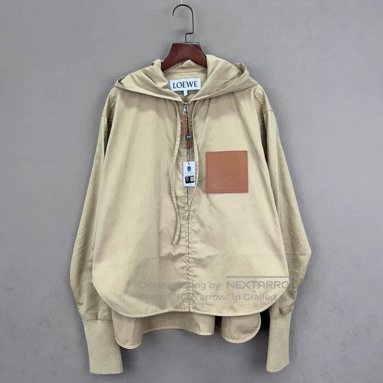 Loewe Loewe Khaki Hooded Windbreaker Jacket Size XS / US 0-2 / IT 36-38 - 1 Thumbnail