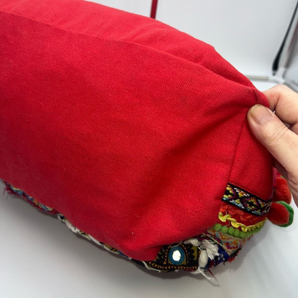 Harve Benard Harve Bernard Vintage Boho Patchwork and Embroidered Hobo Bag Size ONE SIZE - 8 Thumbnail