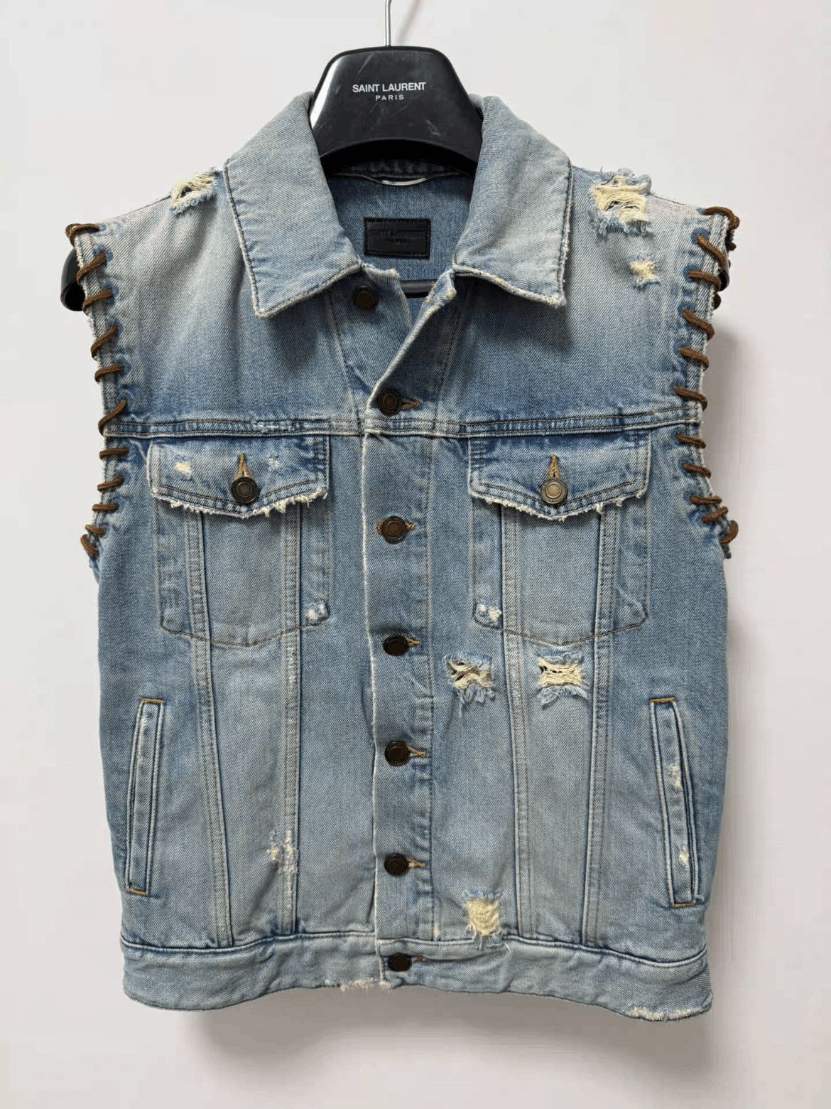 Saint Laurent Paris Saint Laurent Paris 19SS Distressed Sleeveless Denim Jacket Size US XS / EU 42 / 0 - 1 Thumbnail