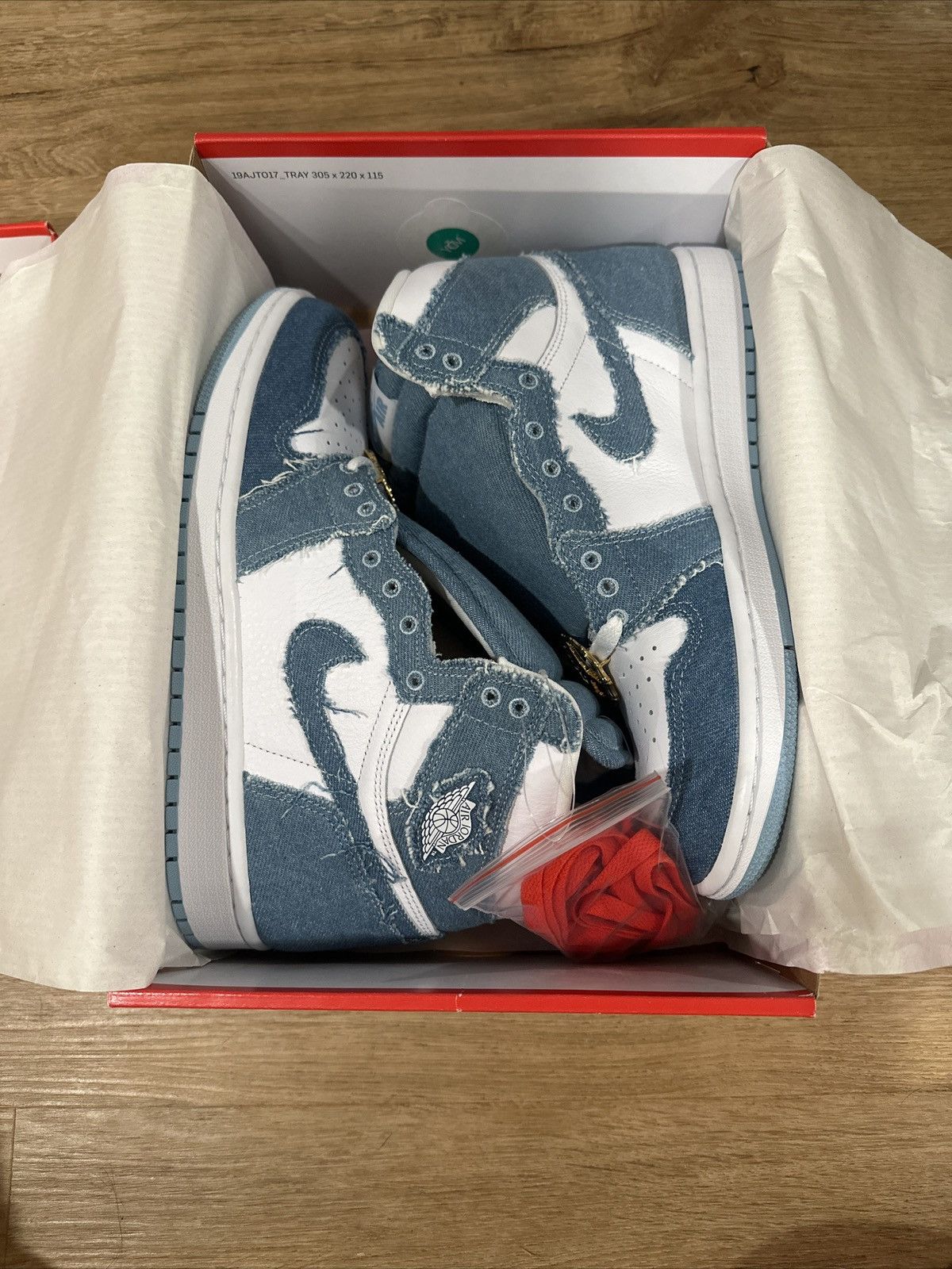 image of Nike Air Jordan 1 Retro High OG Denim Women's Size 9.5 New Shoes