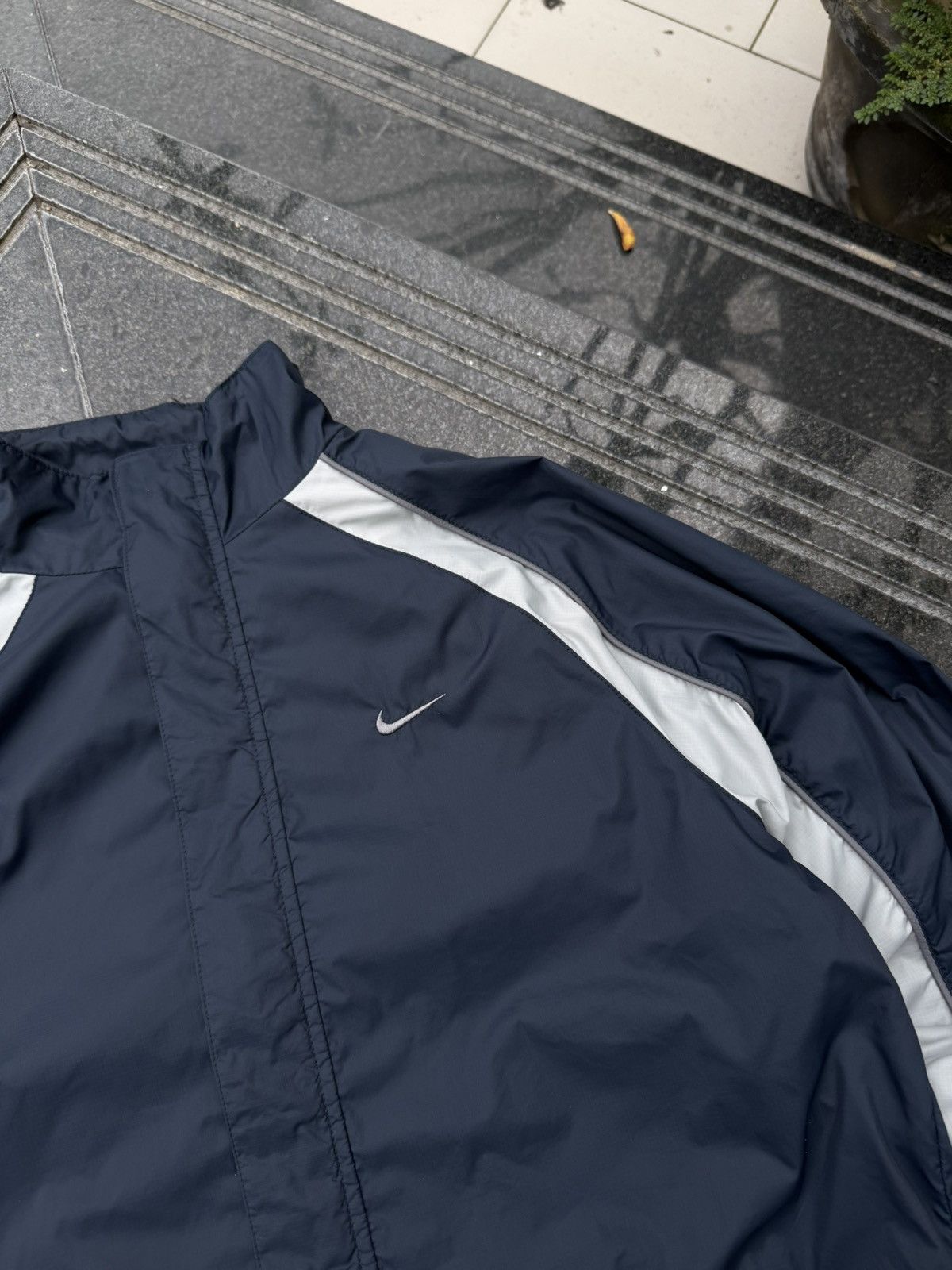 90's NIKE RARE SWOOSH Y2K RETROLOGO VINTAGE NYLON ZIP JACKET