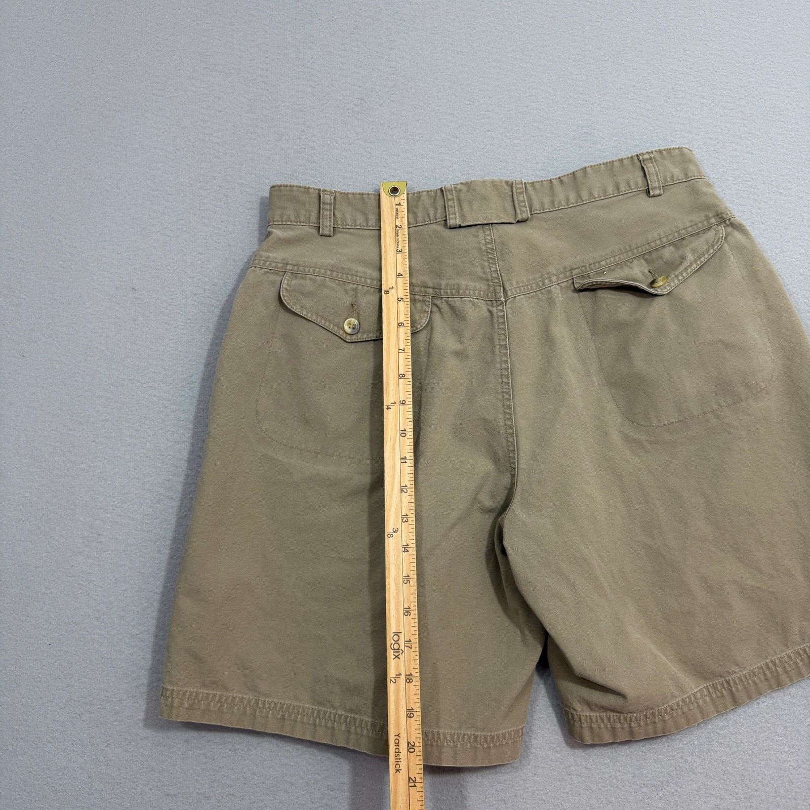 Timberland Vintage Timberland Cargo Shorts Men's 36 Khaki 9" Inseam Size US 36 / EU 52 - 9 Thumbnail