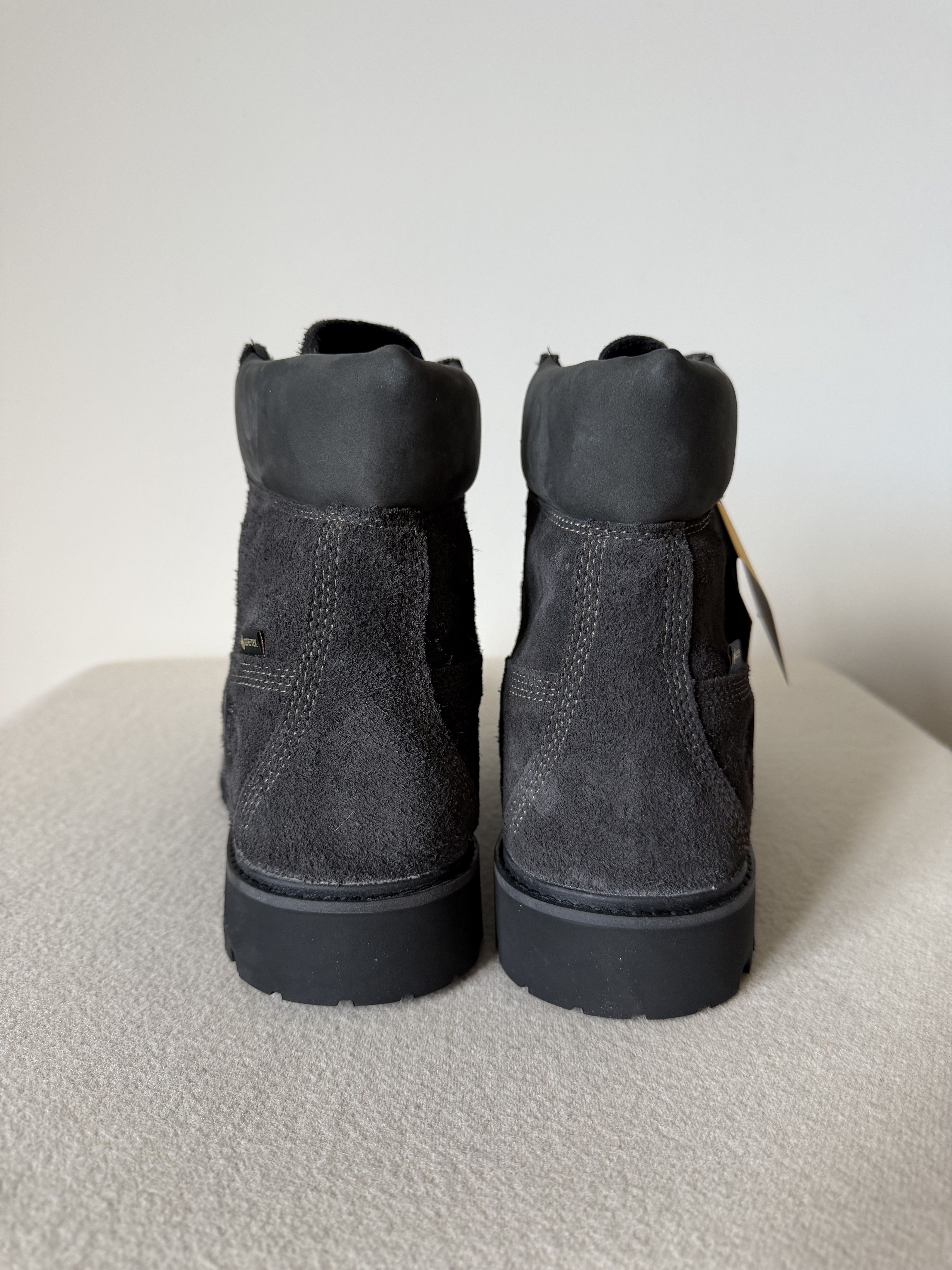 Timberland Timberland Gore-Tex 6 Inch Premium Vibram Boots Gray Suede Size US 11 / EU 44 - 5 Thumbnail
