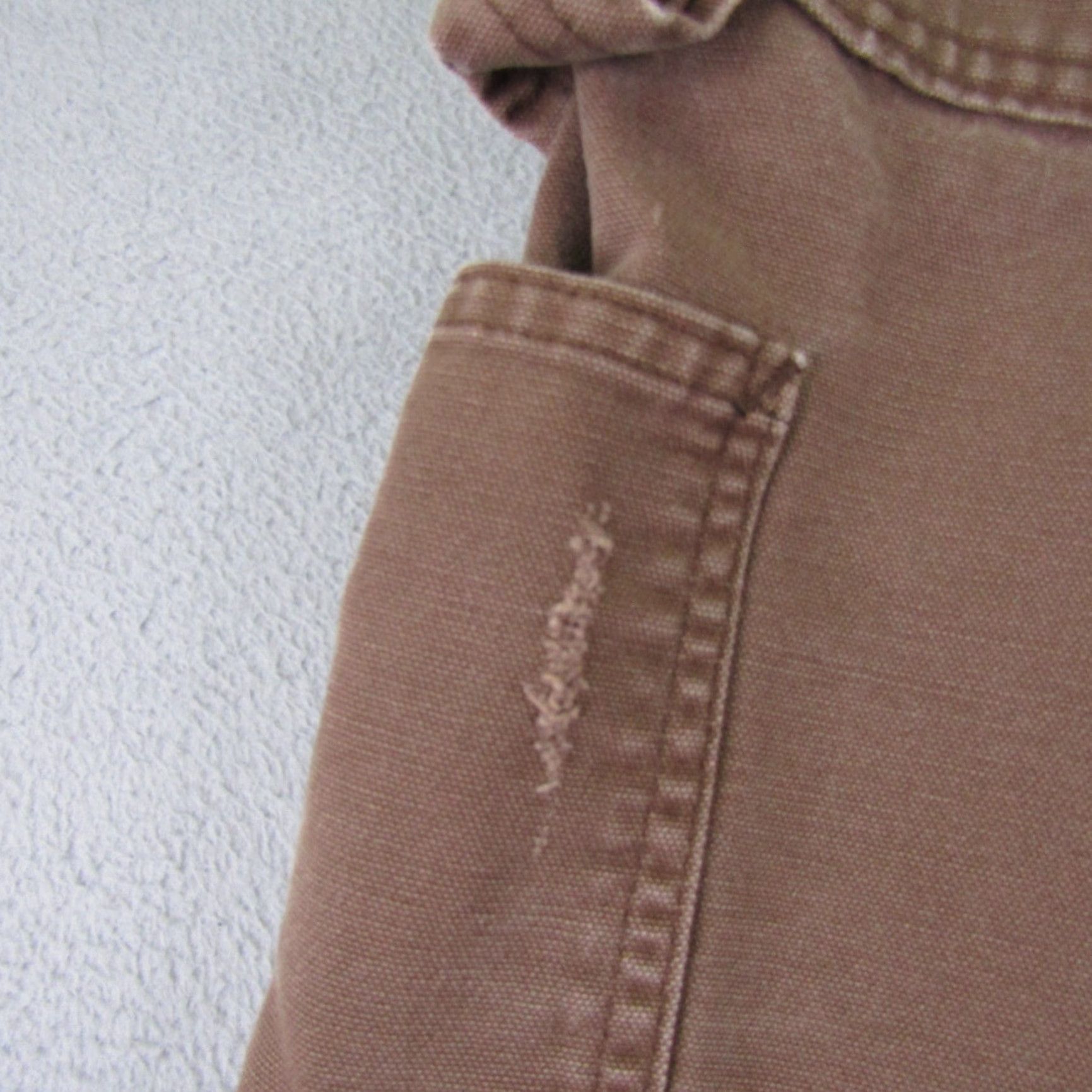Carhartt VINTAGE Carhartt Shorts Mens 42x8 Brown Chestnut Carpenter Canvas Utility Work Cargo Short Regular Inseam 8" Brown Mens Size US 41 - 5 Thumbnail