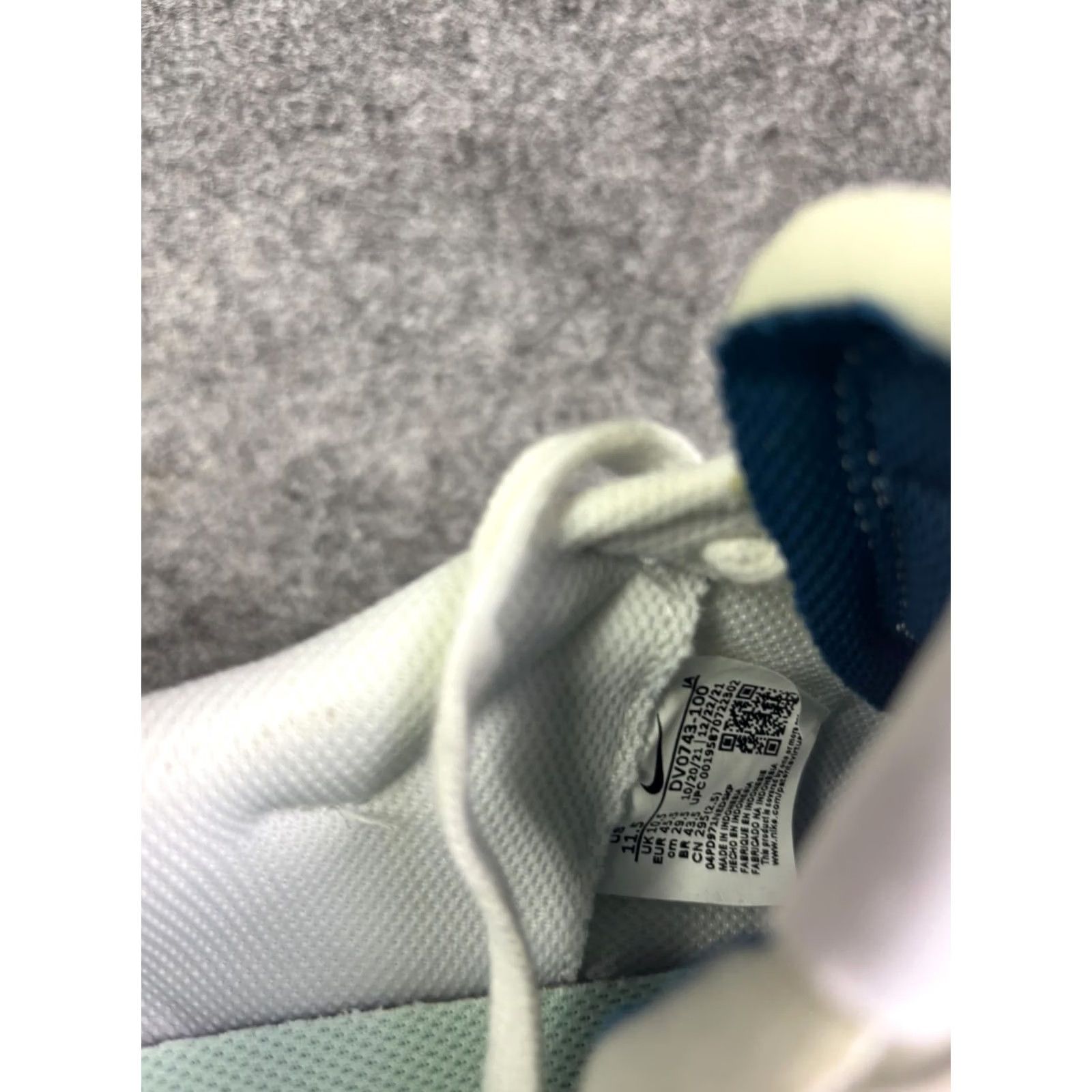 Nike Nike Waffle Debut Shoes Mens 11.5 White Mint Green Low Top Running Sneakers Size US L / EU 52-54 / 3 - 7 Thumbnail