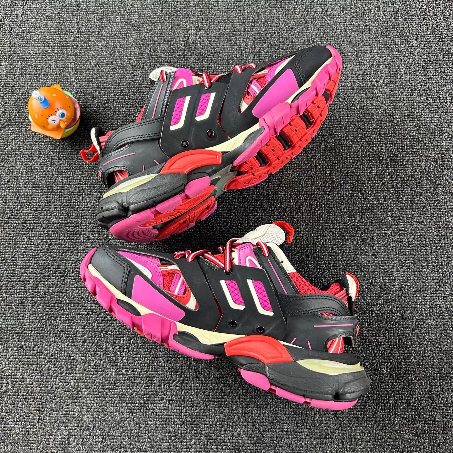 Balenciaga Balenciaga Track Black Red Dad Shoe 36 Size US 5.5 / IT 35.5 - 3 Thumbnail
