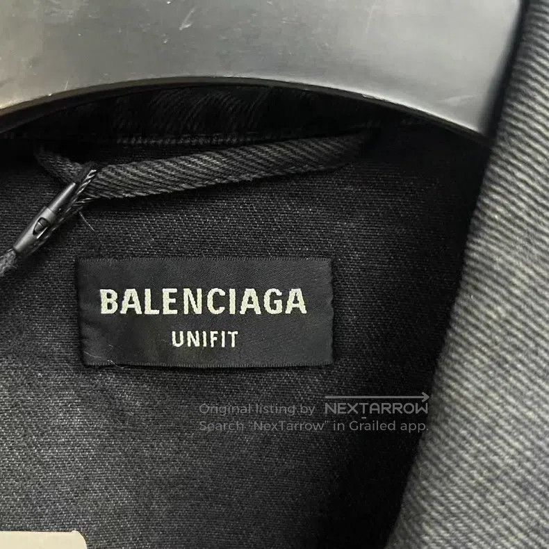 Balenciaga Balenciaga Black Spray Paint Effect Logo Denim Jacket Size US S / EU 44-46 / 1 - 5 Thumbnail