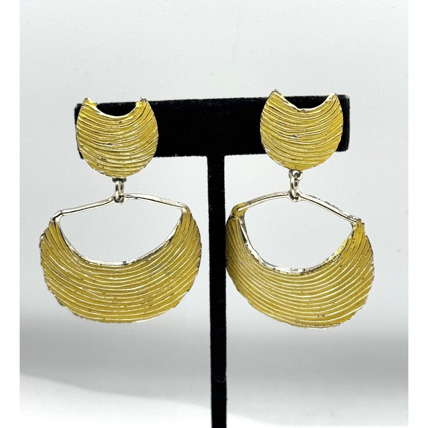 Vintage Vintage yellow enamel door knocker dangle earrings Size ONE SIZE - 1 Thumbnail