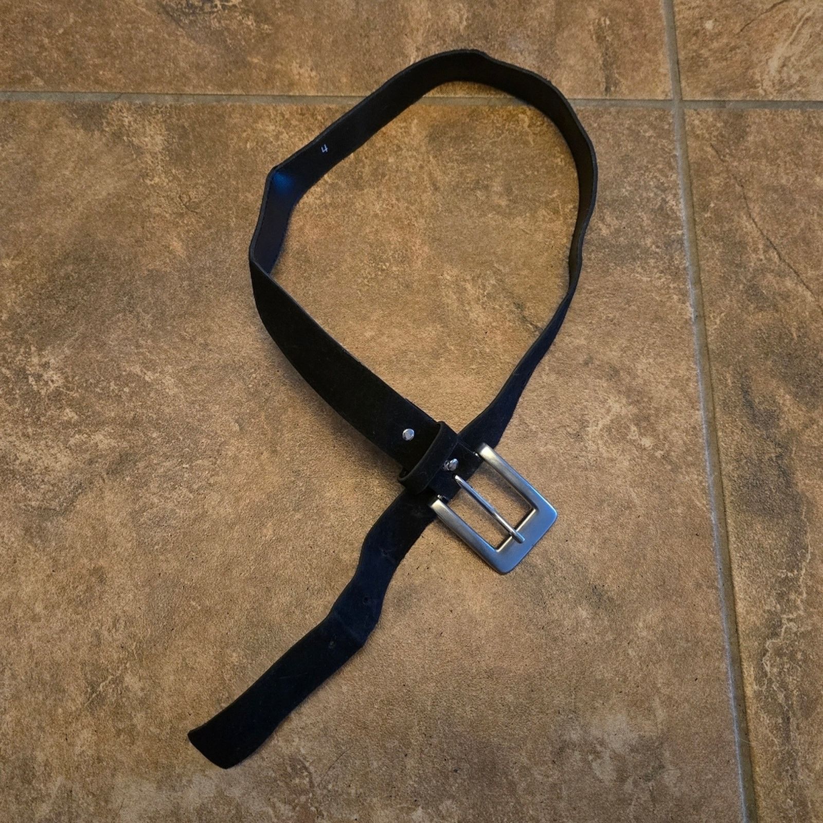 Other Black Squared Buckle 32 Belt Size ONE SIZE - 1 Thumbnail