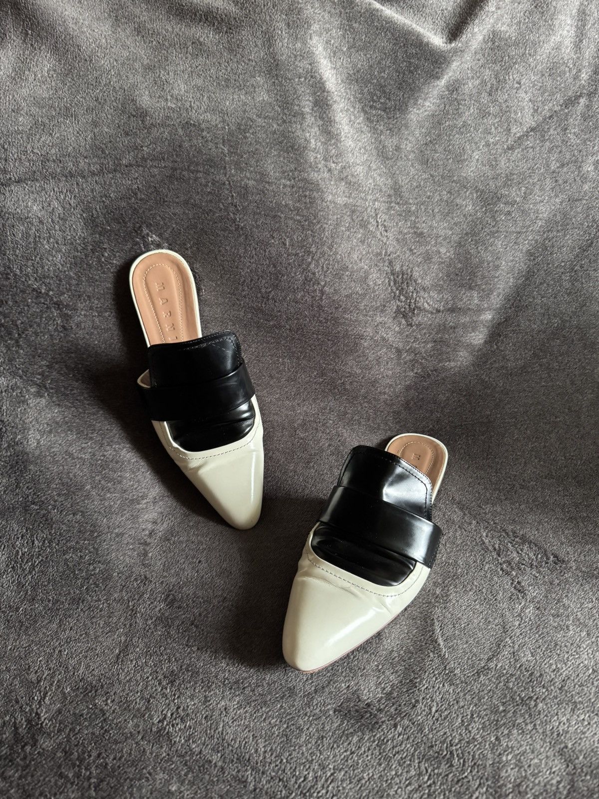 Marni Marni mules leather white and black vintage Size US 9 / IT 39 - 2 Thumbnail
