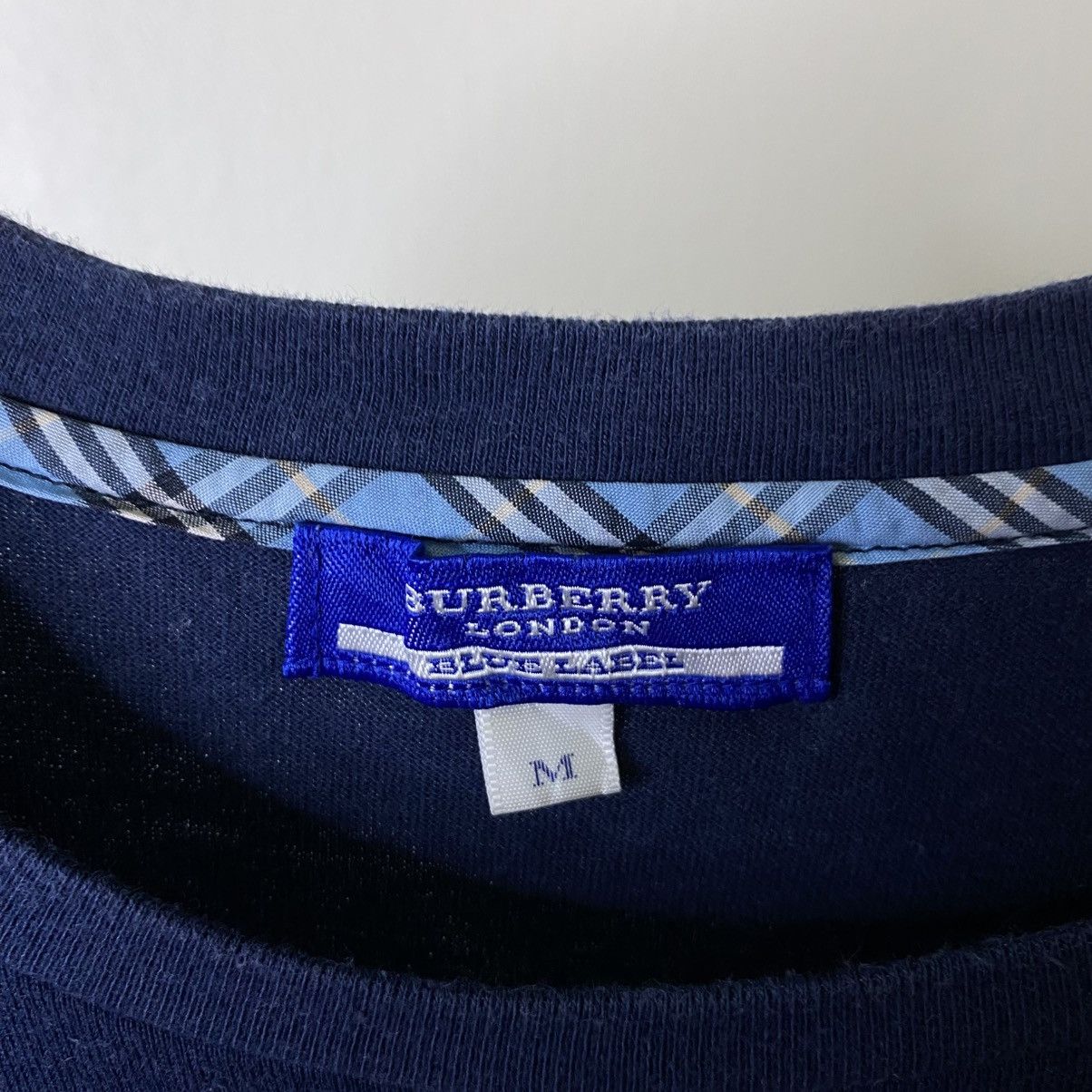 Burberry Burberry London Blue Label Navy Blank Women T Shirt Size S / US 4 / IT 40 - 3 Thumbnail