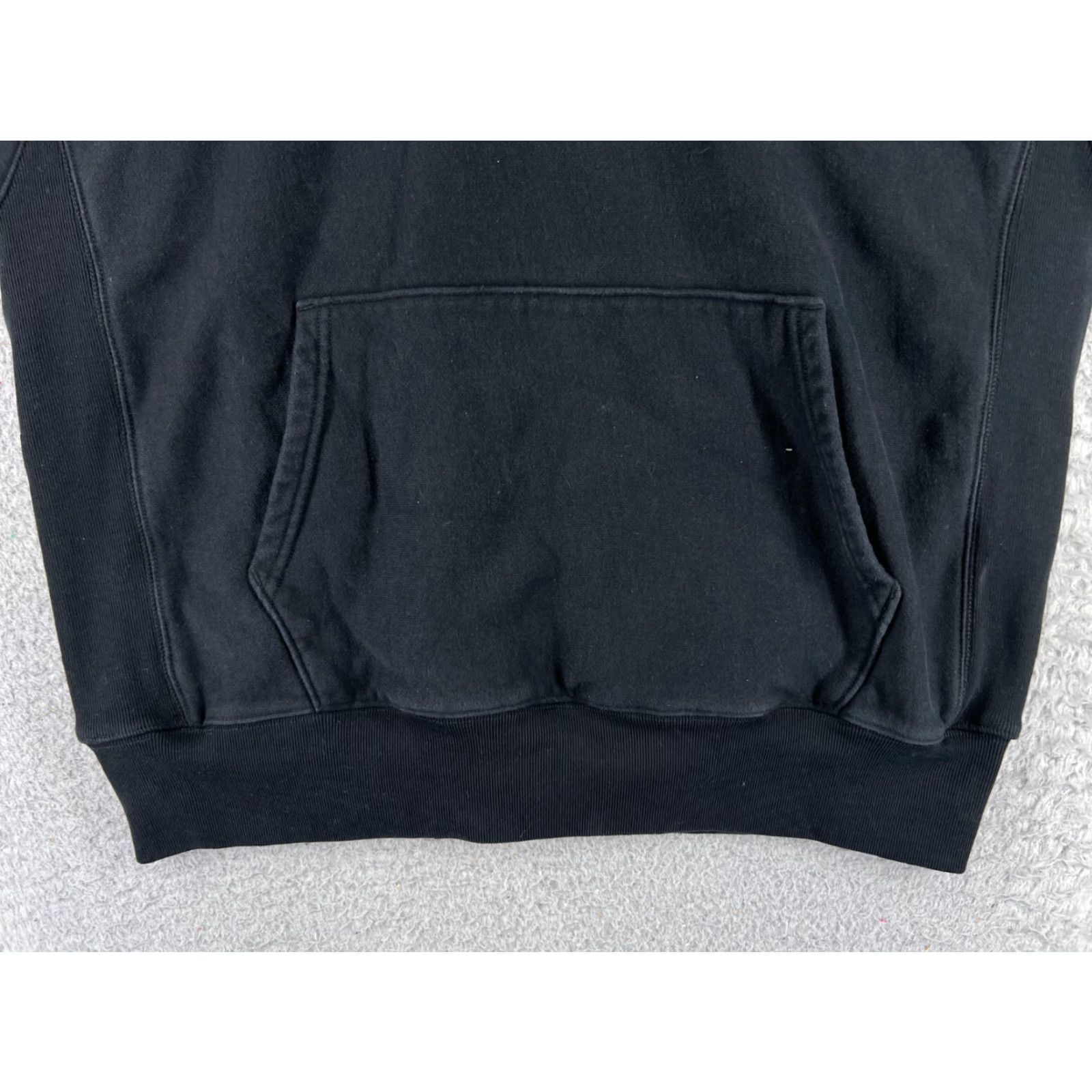 Champion Champion Hoodie Mens Large Black Pullover Zip? Pockets Reverse Weave Size US L / EU 52-54 / 3 - 5 Thumbnail
