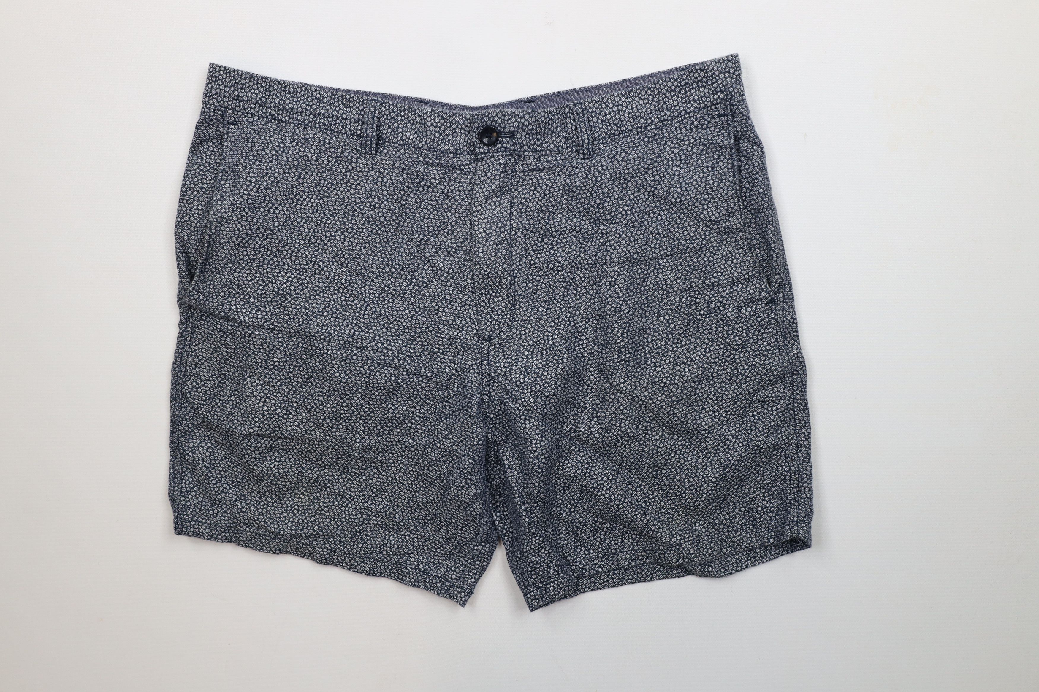 Banana Republic × Vintage Banana Republic Linen Blend Above Knee Aiden Shorts Size US 36 / EU 52 - 1 Thumbnail