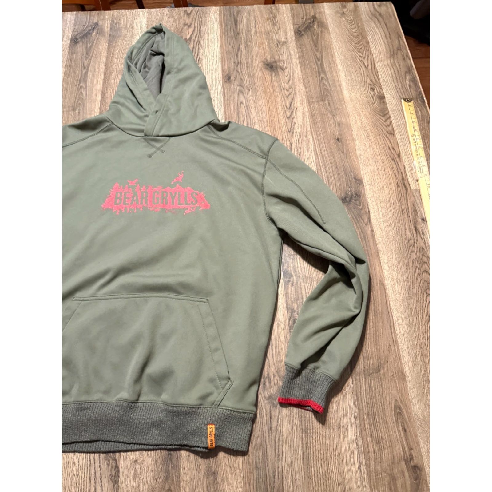 Vintage Bear Grylls Sweatshirt Men XL Green Red Pullover Long Sleeve Size US XL / EU 56 / 4 - 4 Thumbnail