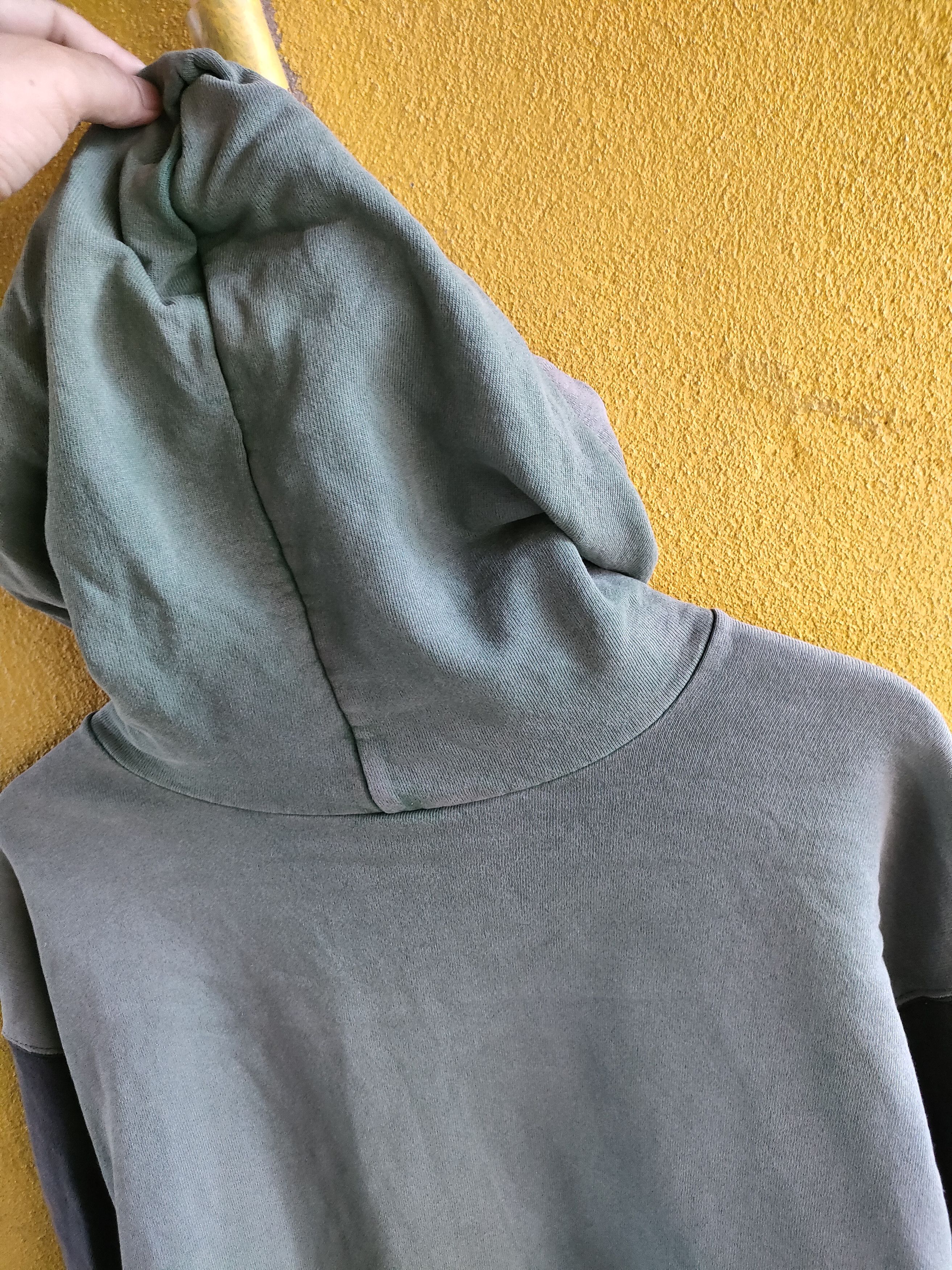 If Six Was Nine × Nike × Vintage Vintage Distressed Nike Hoodie Size US L / EU 52-54 / 3 - 2 Thumbnail
