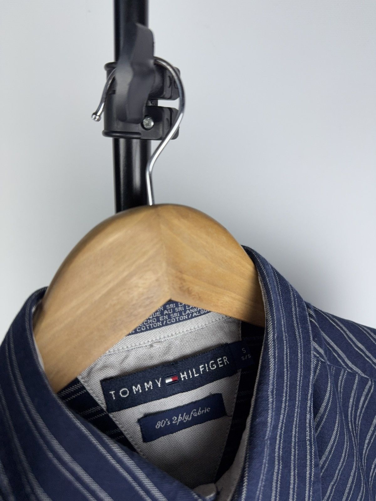 Tommy Hilfiger × Vintage Tommy Hilfiger Striped Button-Up Shirt 100% Cotton S Size US S / EU 44-46 / 1 - 6 Thumbnail