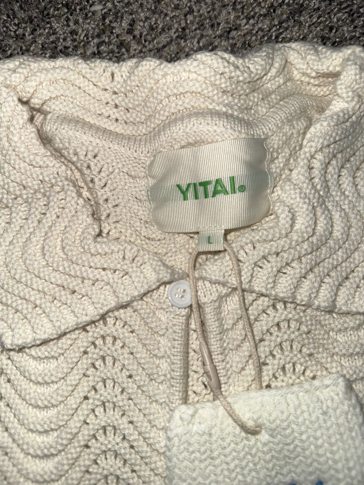 YITAI Yitai Ivory Shale Stitch Button Up Short Sleeve Shirt (L) Size US L / EU 52-54 / 3 - 5 Thumbnail