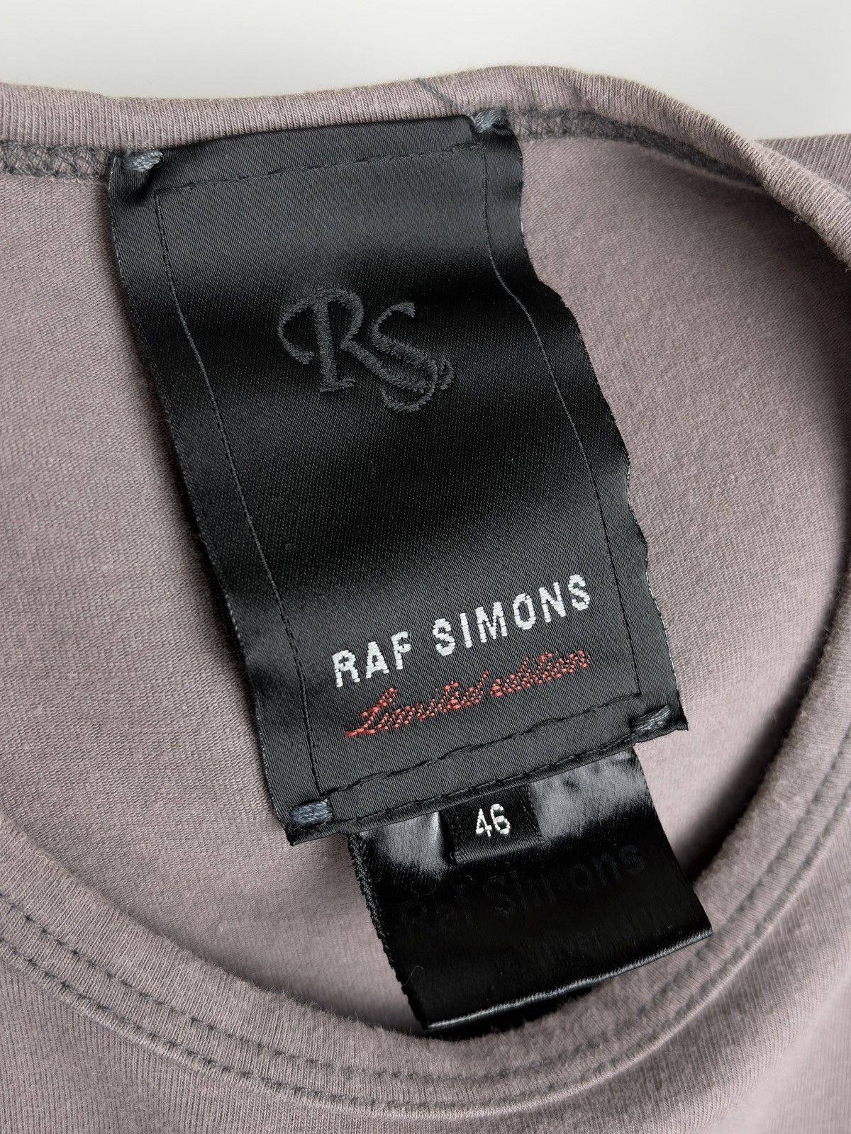 Raf Simons AW05 Raf Simons 10th Anniversary Isetan Japan Tshirt Size US S / EU 44-46 / 1 - 4 Thumbnail