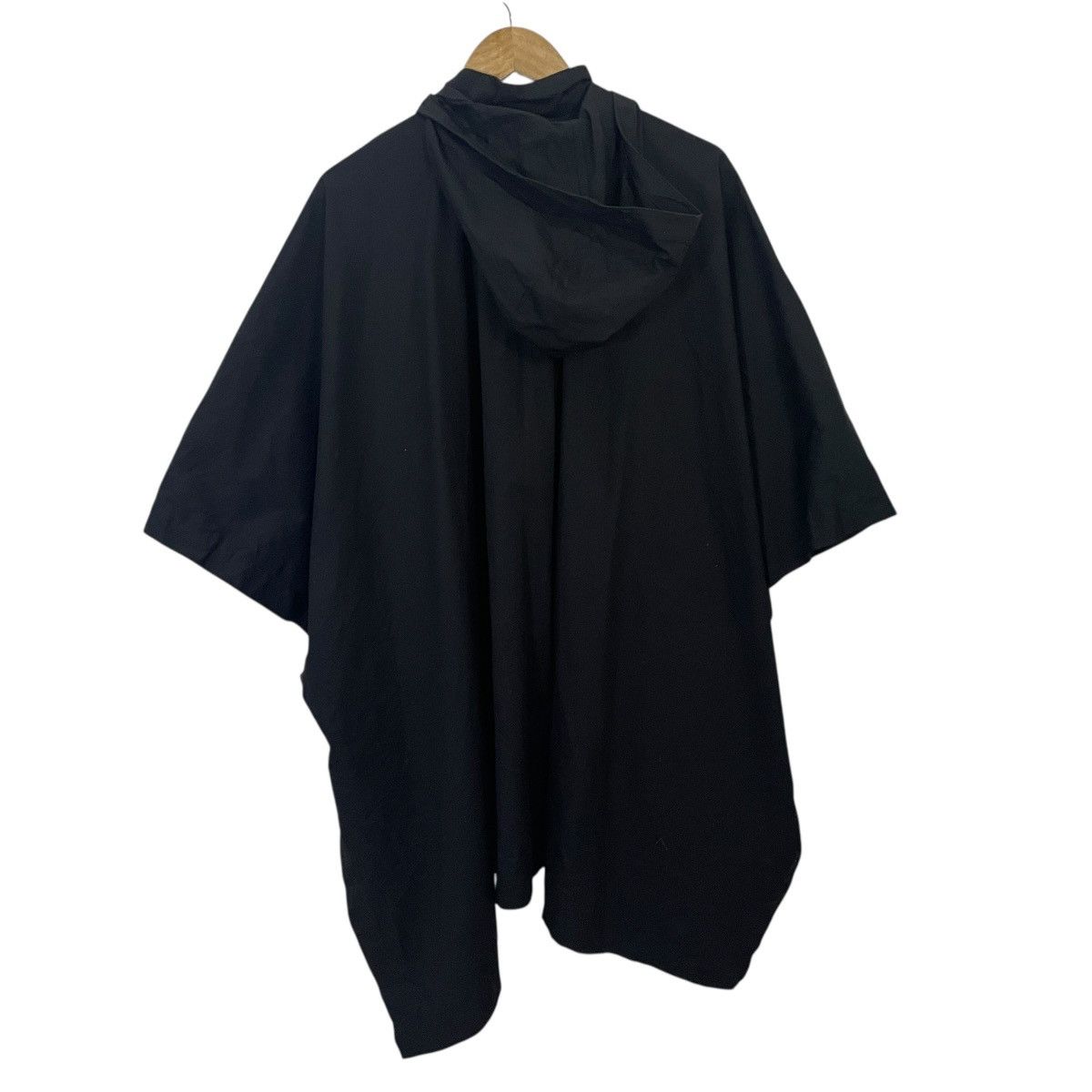 Lemaire × Uniqlo Vintage Uniqlo X Lemaire Pancho Jacket Size US M / EU 48-50 / 2 - 7 Thumbnail