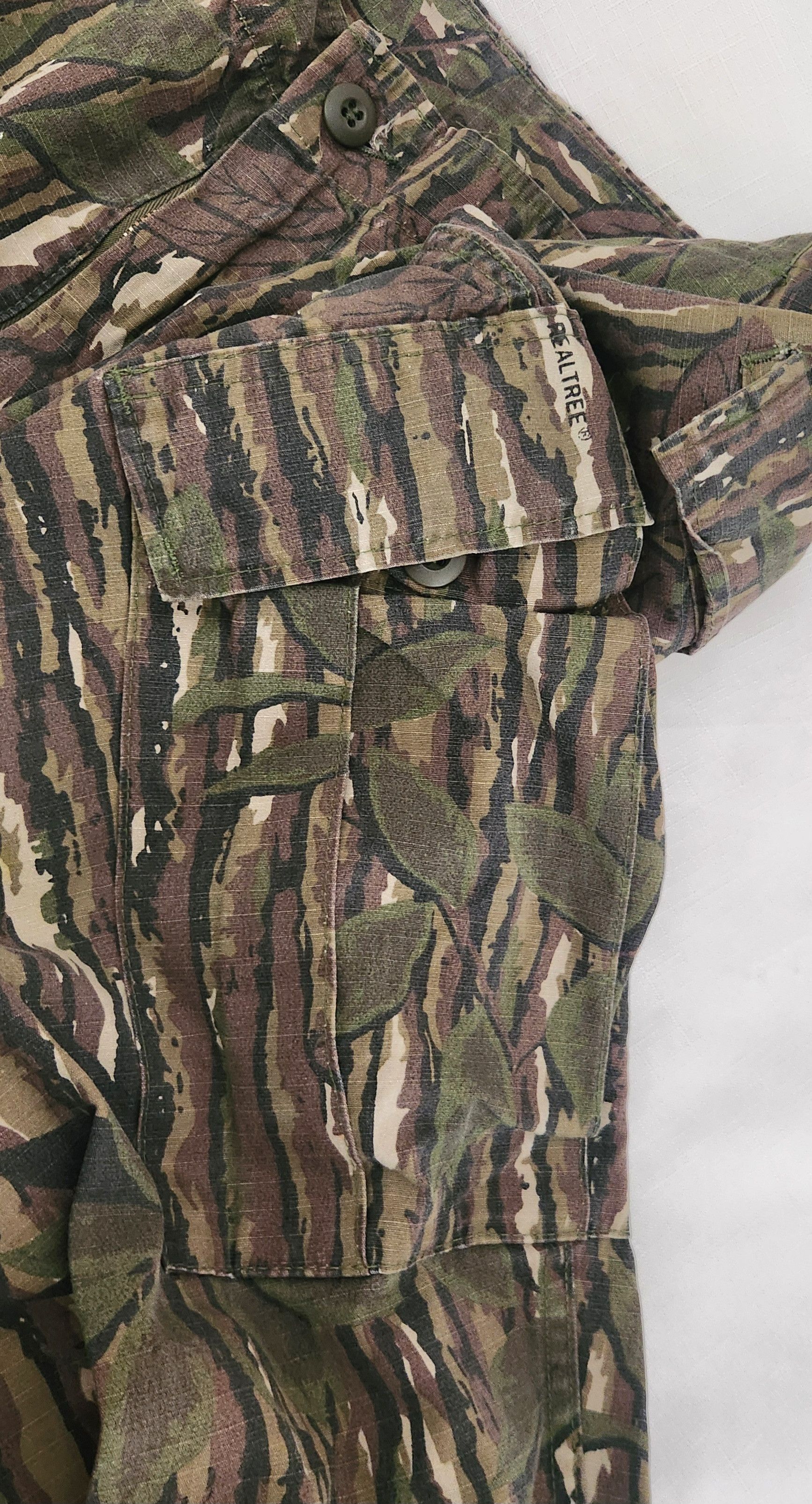 Realtree × Vintage REALTREE True Vintage USA Made Camo Cargo pants Size XLarge Size US 36 / EU 52 - 9 Thumbnail