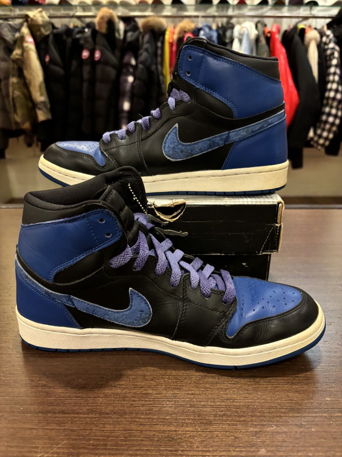 Jordan Brand Jordan 1 Retro 2001 ‘Royal’ (C) Size US 10 / EU 43 - 3 Thumbnail