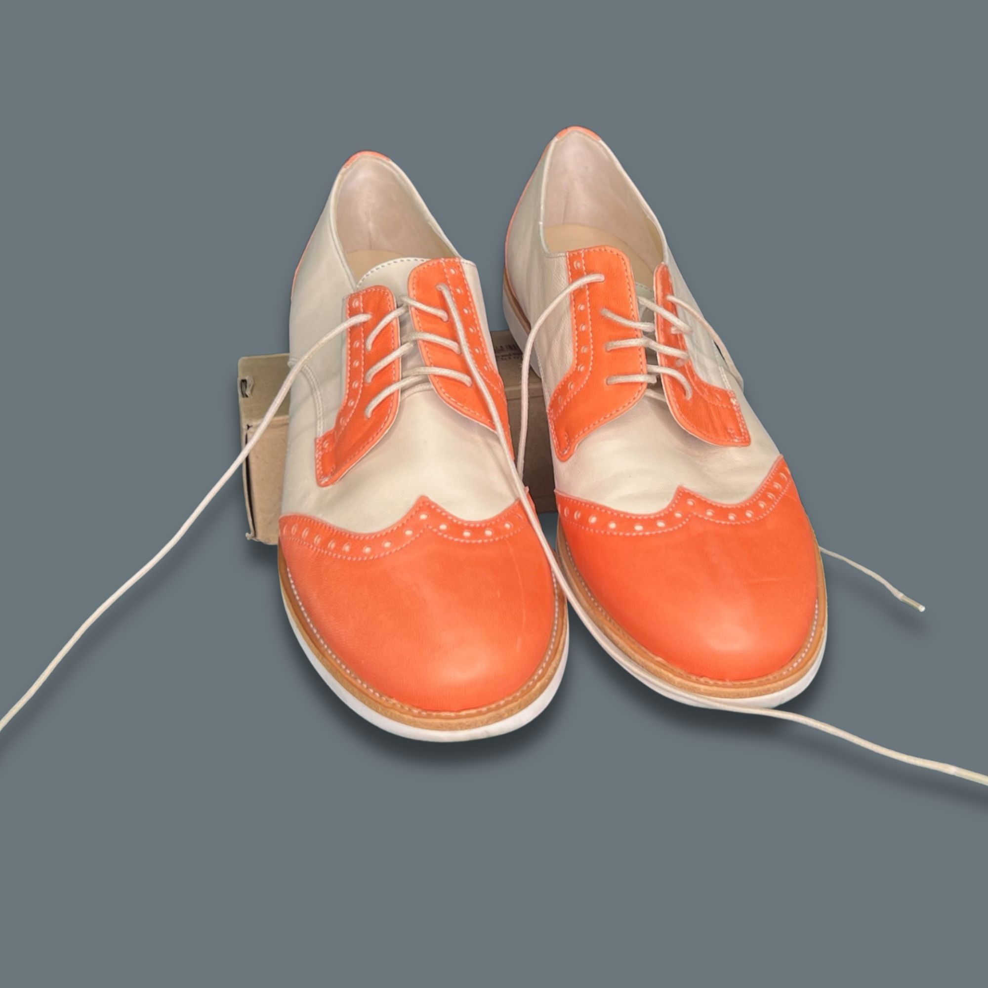 Other Amalfi Wingtip Oxford Shoes Orange & White Leather Men’s Dre Size US 6.5 / IT 36.5 - 2 Thumbnail