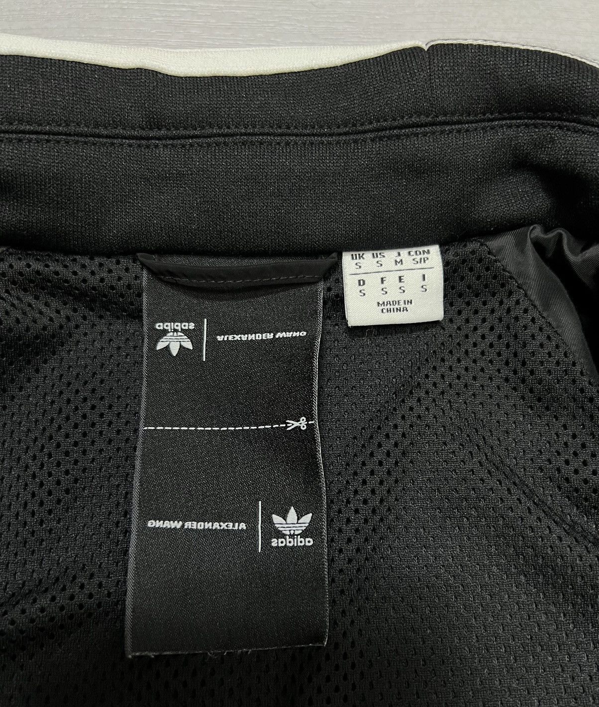 Adidas × Alexander Wang Adidas - Alexander Wang - A/W 17’ - Patch Jacket Size US S / EU 44-46 / 1 - 16 Thumbnail