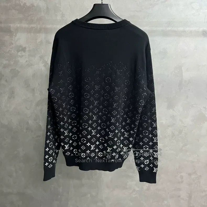 Louis Vuitton Louis Vuitton Black presbyopic gradient crew neck long sle Size US L / EU 52-54 / 3 - 5 Thumbnail