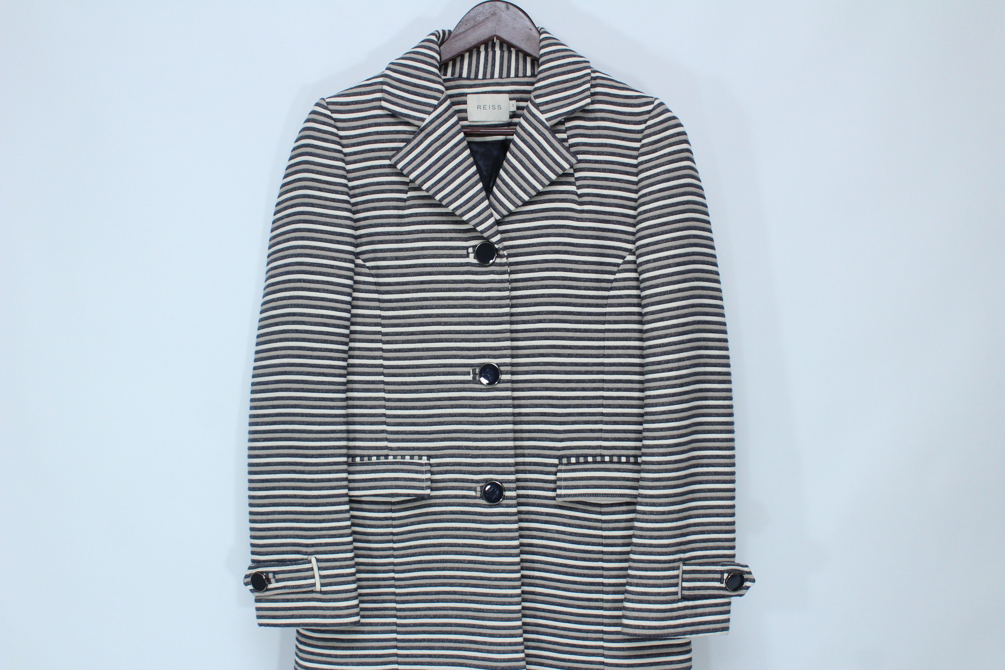 Other Reiss Coat Womens Size S Authentic Hype Size S / US 4 / IT 40 - 5 Thumbnail