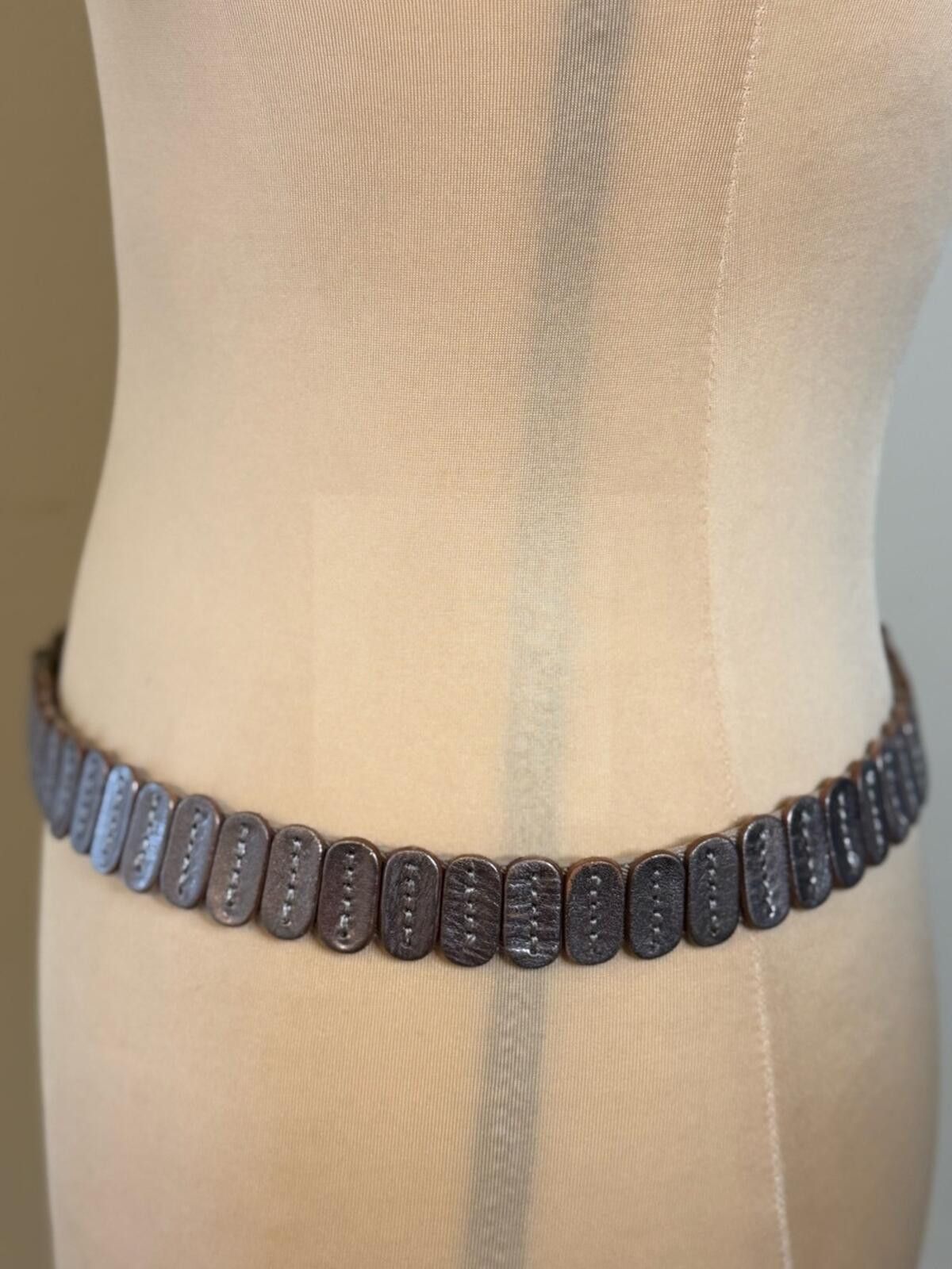 Other Copper tone soft stretch thin belt loop and hook closure Size ONE SIZE - 2 Thumbnail