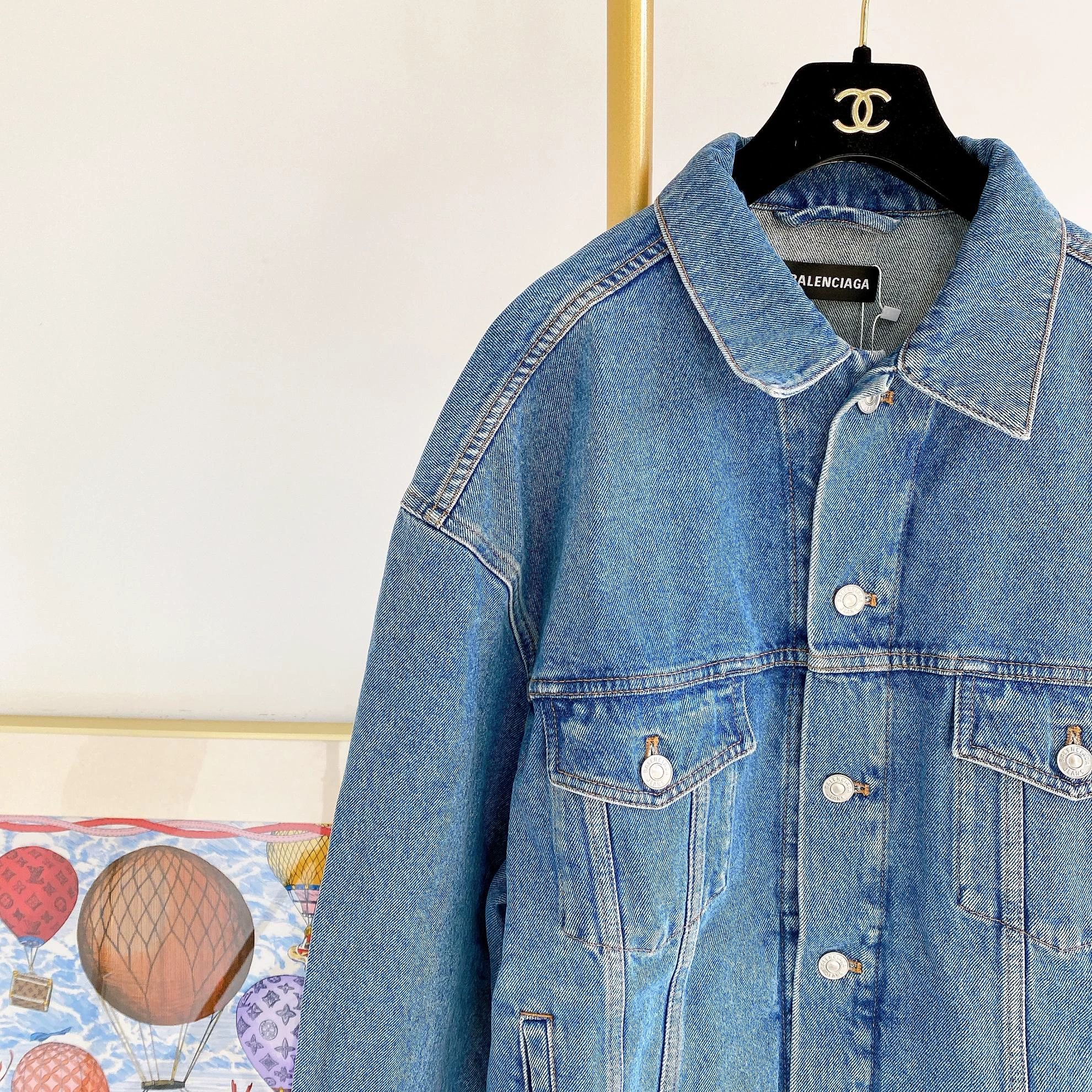 Balenciaga Balenciaga blue logo denim jacket 48 Size US M / EU 48-50 / 2 - 3 Thumbnail