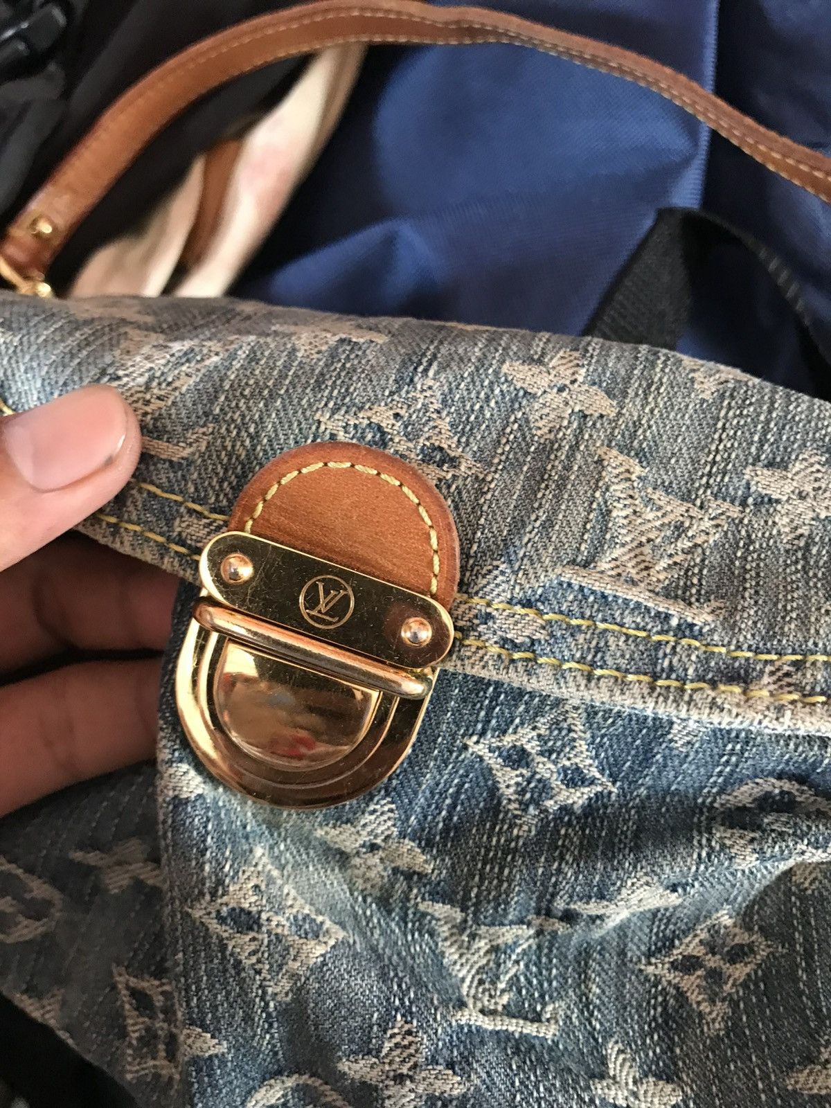 Louis Vuitton Vintage Denim Louis Vuitton Size ONE SIZE - 3 Thumbnail