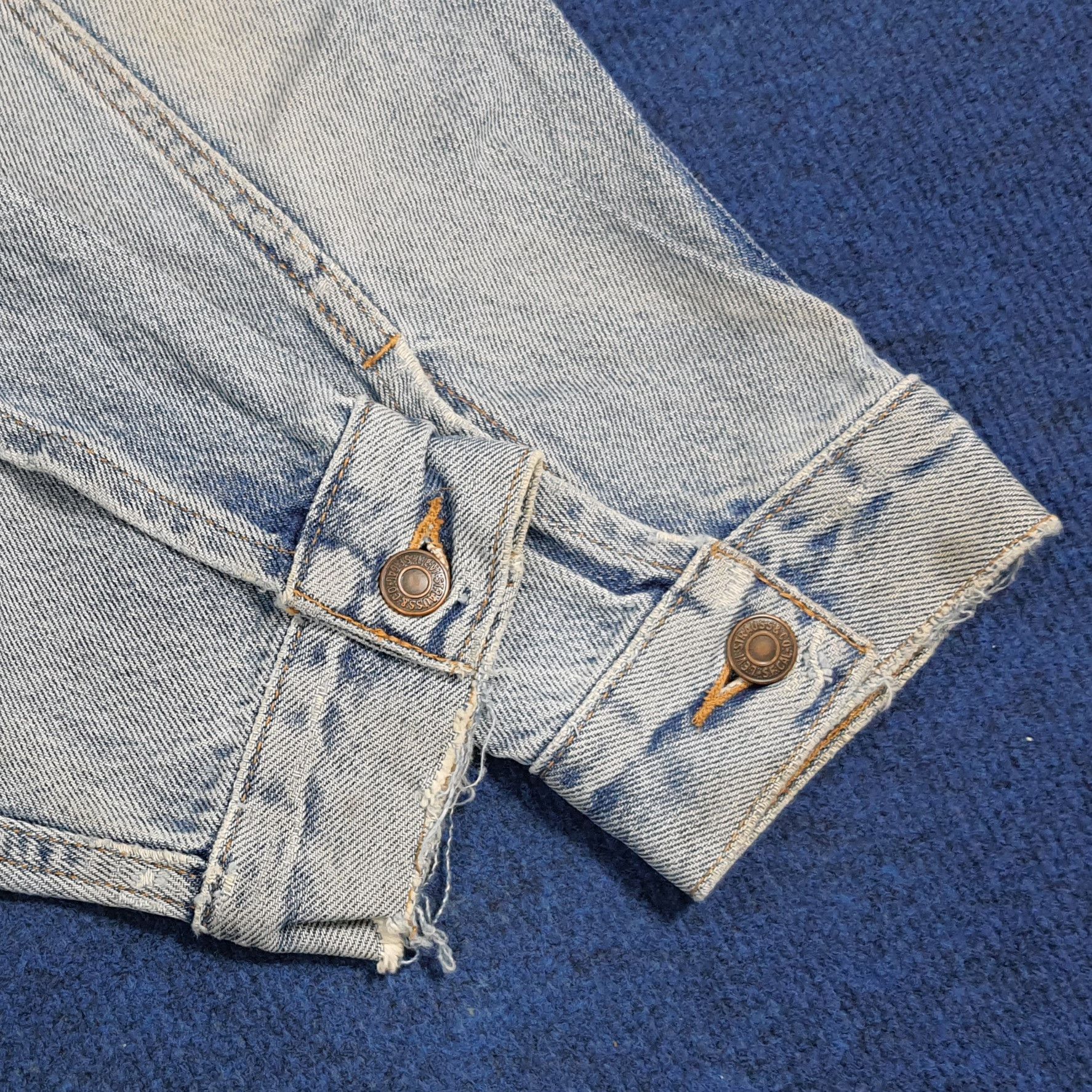 Levi's Vintage 90s Levi’s Denim Jacket Custom Jamiroquai C281N5 Size US L / EU 52-54 / 3 - 5 Thumbnail