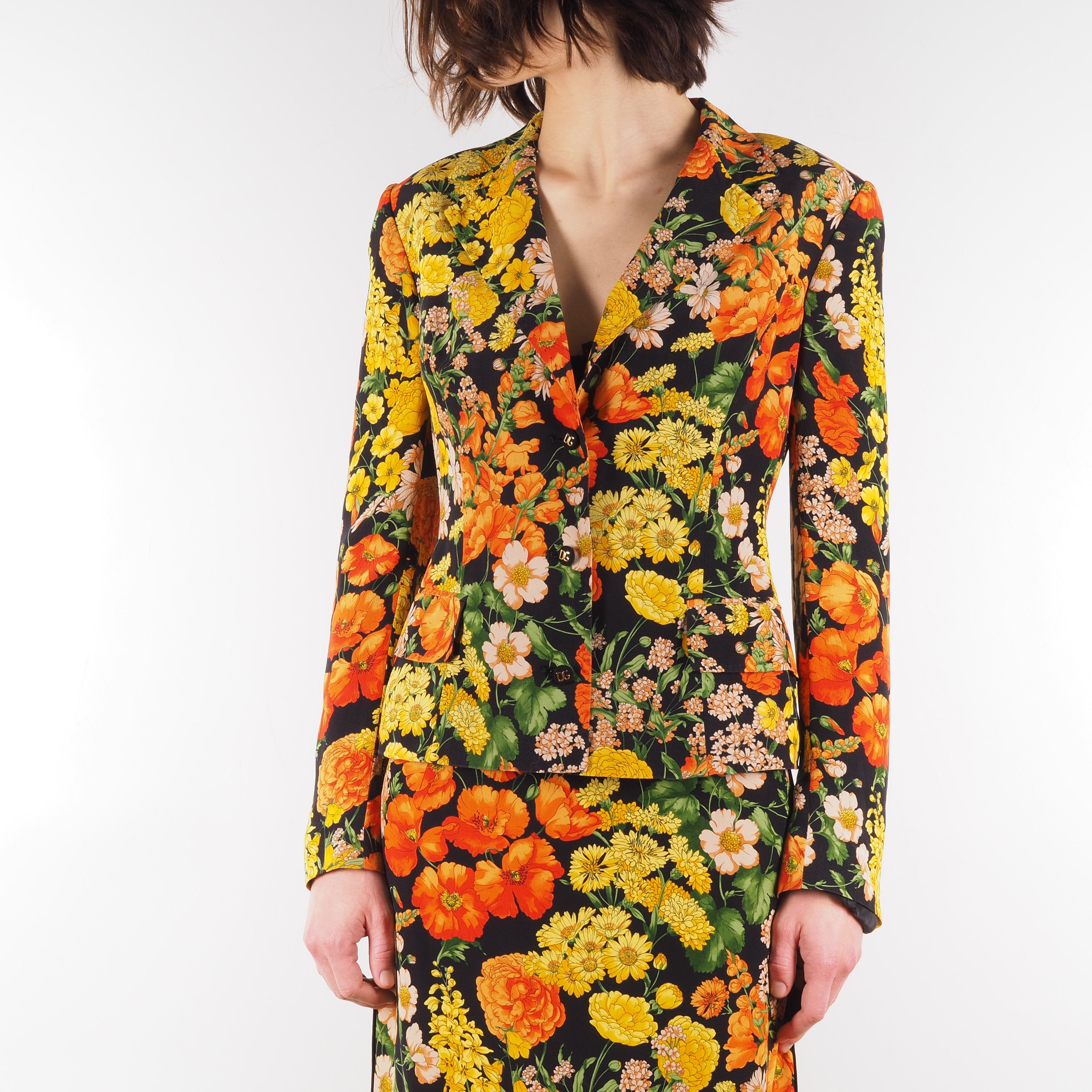 Dolce Gabbana Vintage Floral Skirt Blazer Jacket Suit Set