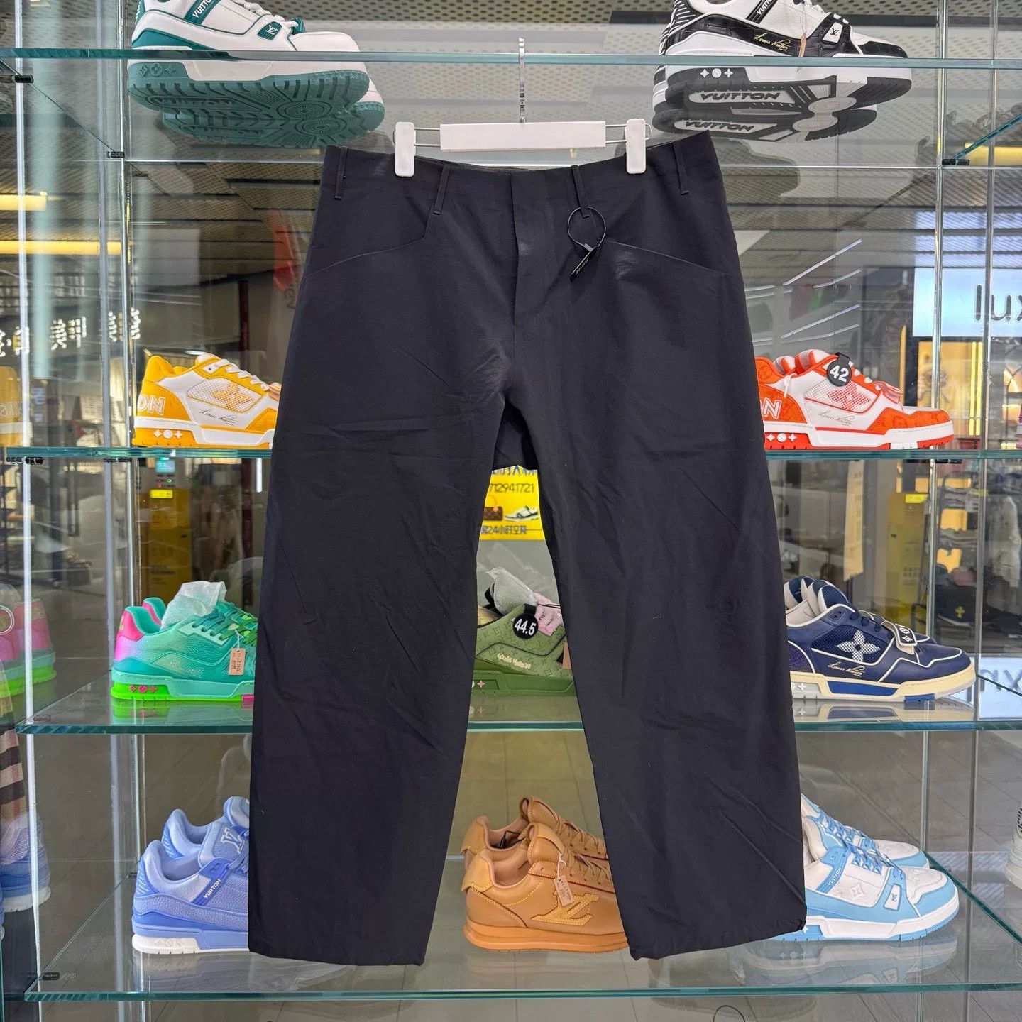 Veilance Arcteryx VEILANCE VORONOI Casual Pants Size US 36 / EU 52 - 1 Thumbnail