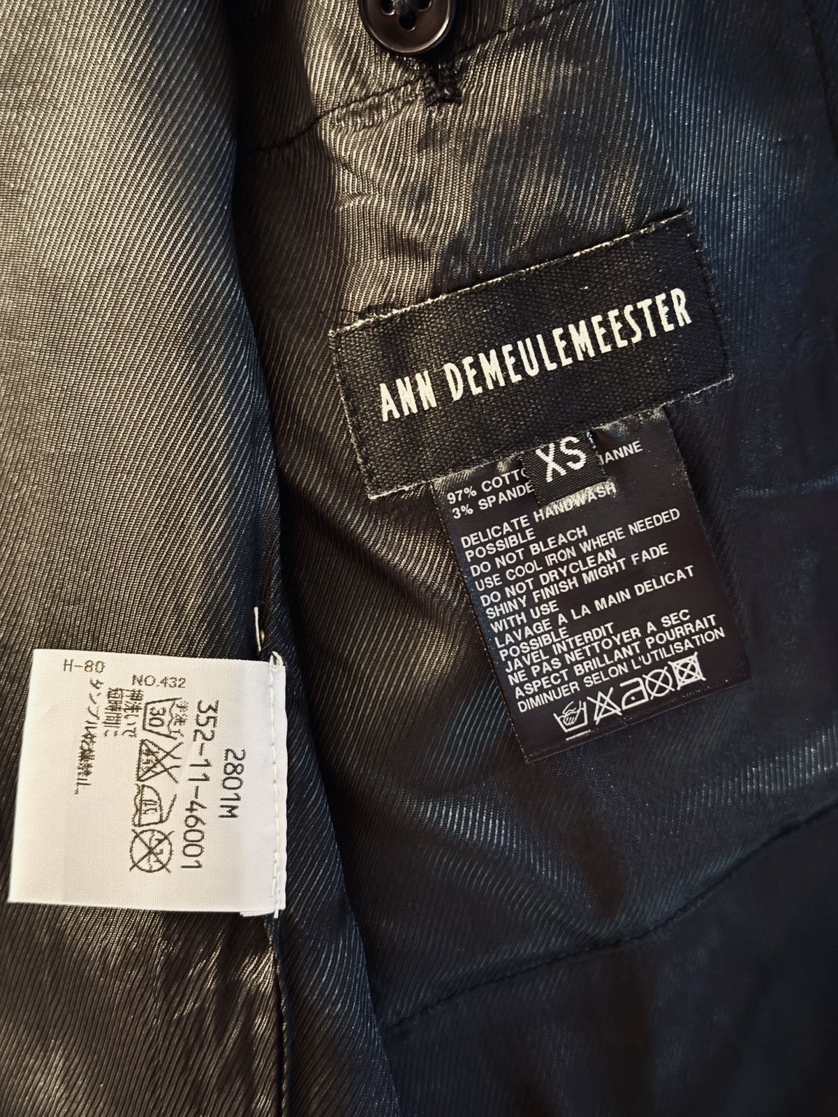 Ann Demeulemeester ARCHIVE SS 2007 ASYMMETRIC BOMBER ANN DEMEULEMEESTER Size US S / EU 44-46 / 1 - 5 Thumbnail