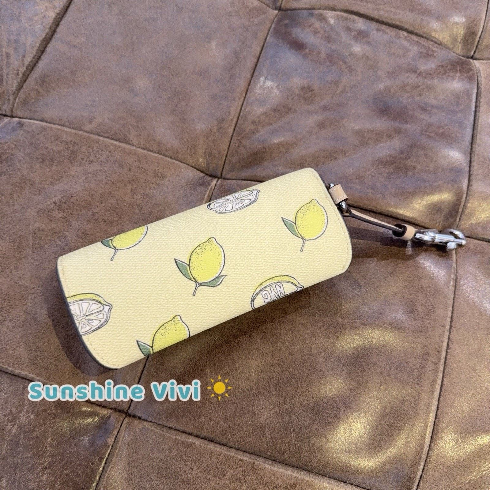 Coach NWT Coach Sunglass Case Lemon Print Garden Glade Multi CAP11 Size ONE SIZE - 4 Thumbnail