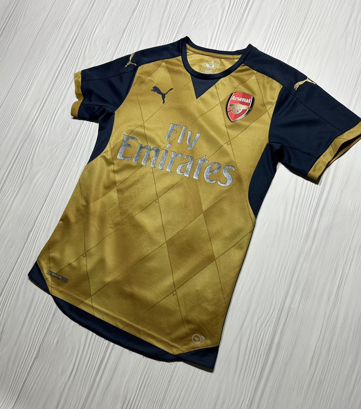Puma Puma 2015-16 Arsenal Soccer Jersey Size XS Size US XS / EU 42 / 0 - 2 Thumbnail