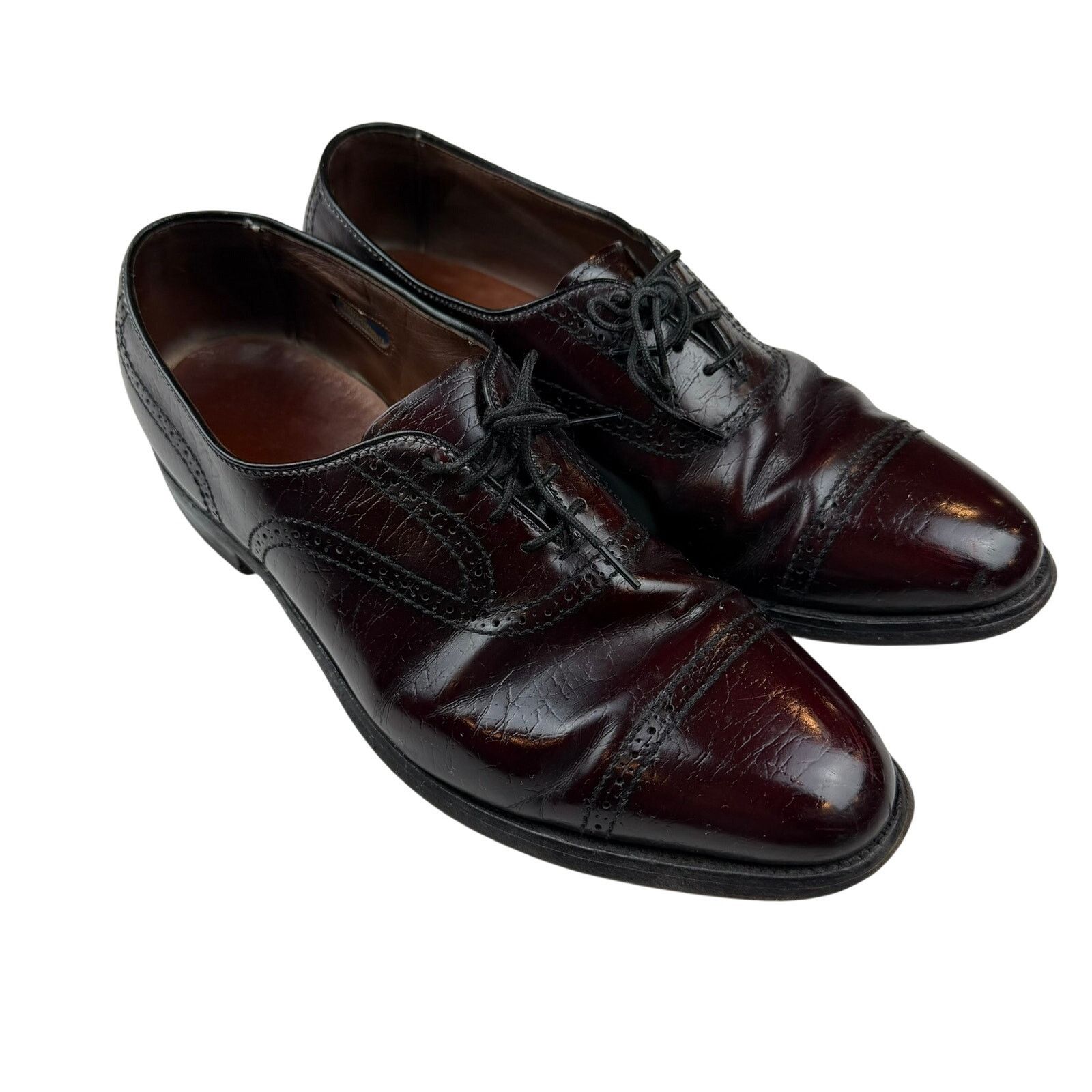 Allen Edmonds Allen Edmonds Winfield Oxford 10.5D Burgundy Dress Shoes Size US 10.5 / EU 43-44 - 2 Thumbnail