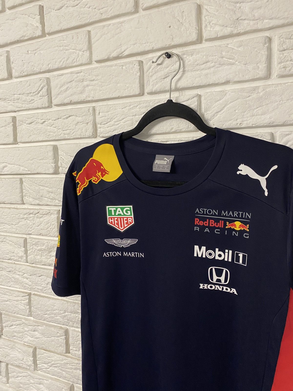Puma × Red Bull Puma Red Bull Aston Martin t shirt Racing SIze M Size US M / EU 48-50 / 2 - 3 Thumbnail