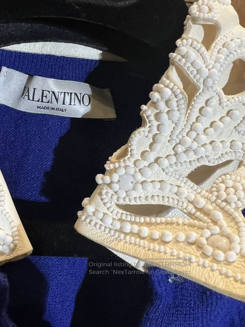 Other Valentino sweater Size L / US 10 / IT 46 - 2 Thumbnail