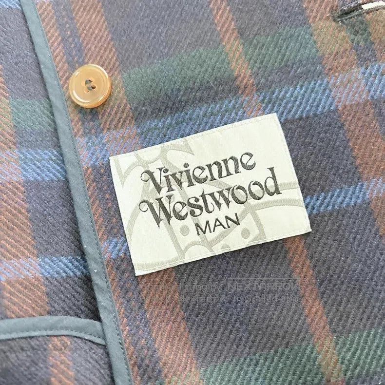 Vivienne Westwood Vivienne Westwood Tartan double-breasted woolen coat Size US M / EU 48-50 / 2 - 7 Thumbnail